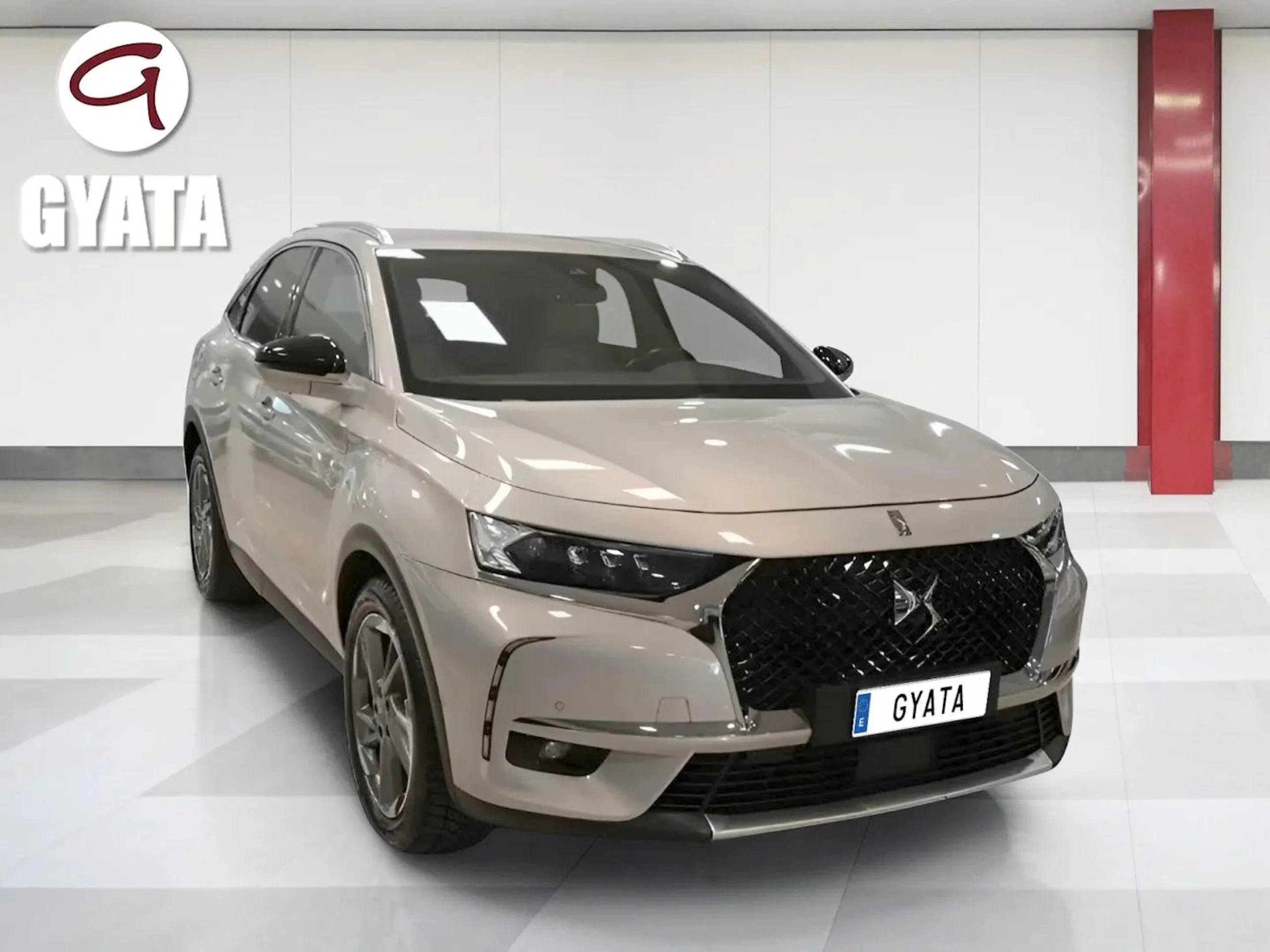 DS DS7 Crossback E-Tense 300 Grand Chic 4WD Auto 221 kW (300 CV) - Foto 2