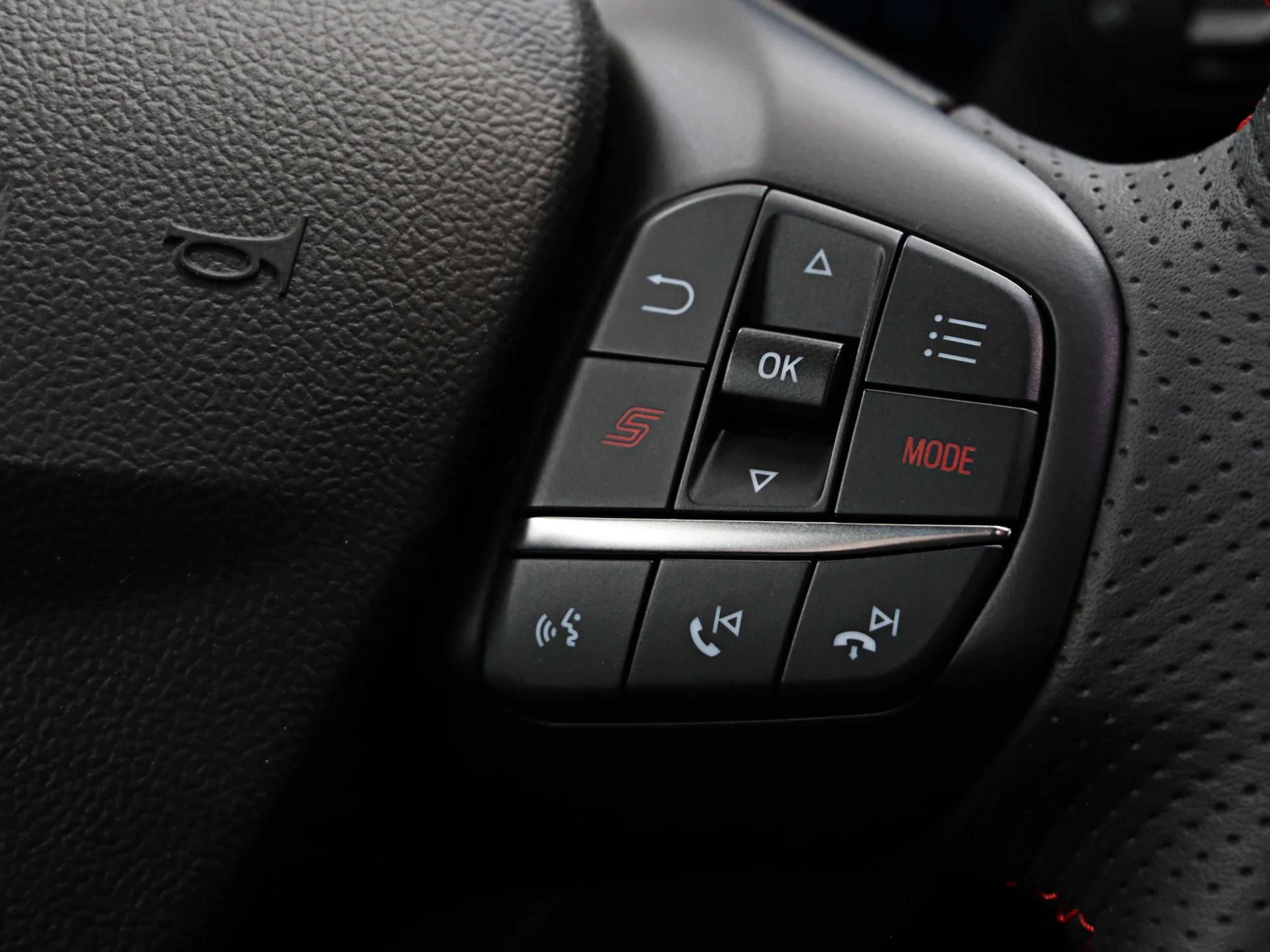 Ford Focus 2.3 EcoBoost ST 206 kW (280 CV) - Foto 41