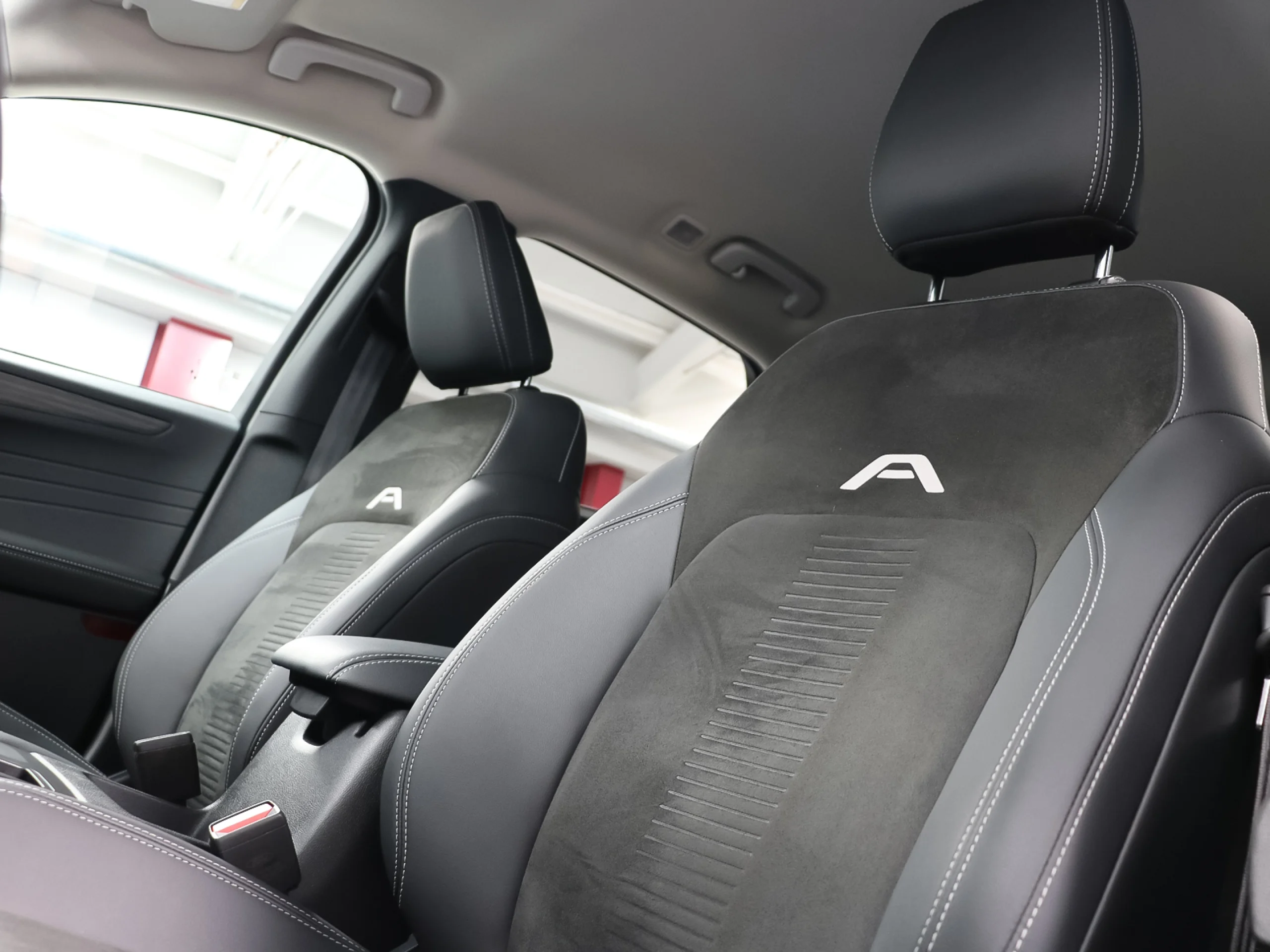 Ford Kuga 2.5 Duratec PHEV Active X 178 kW (243 CV) - Foto 5