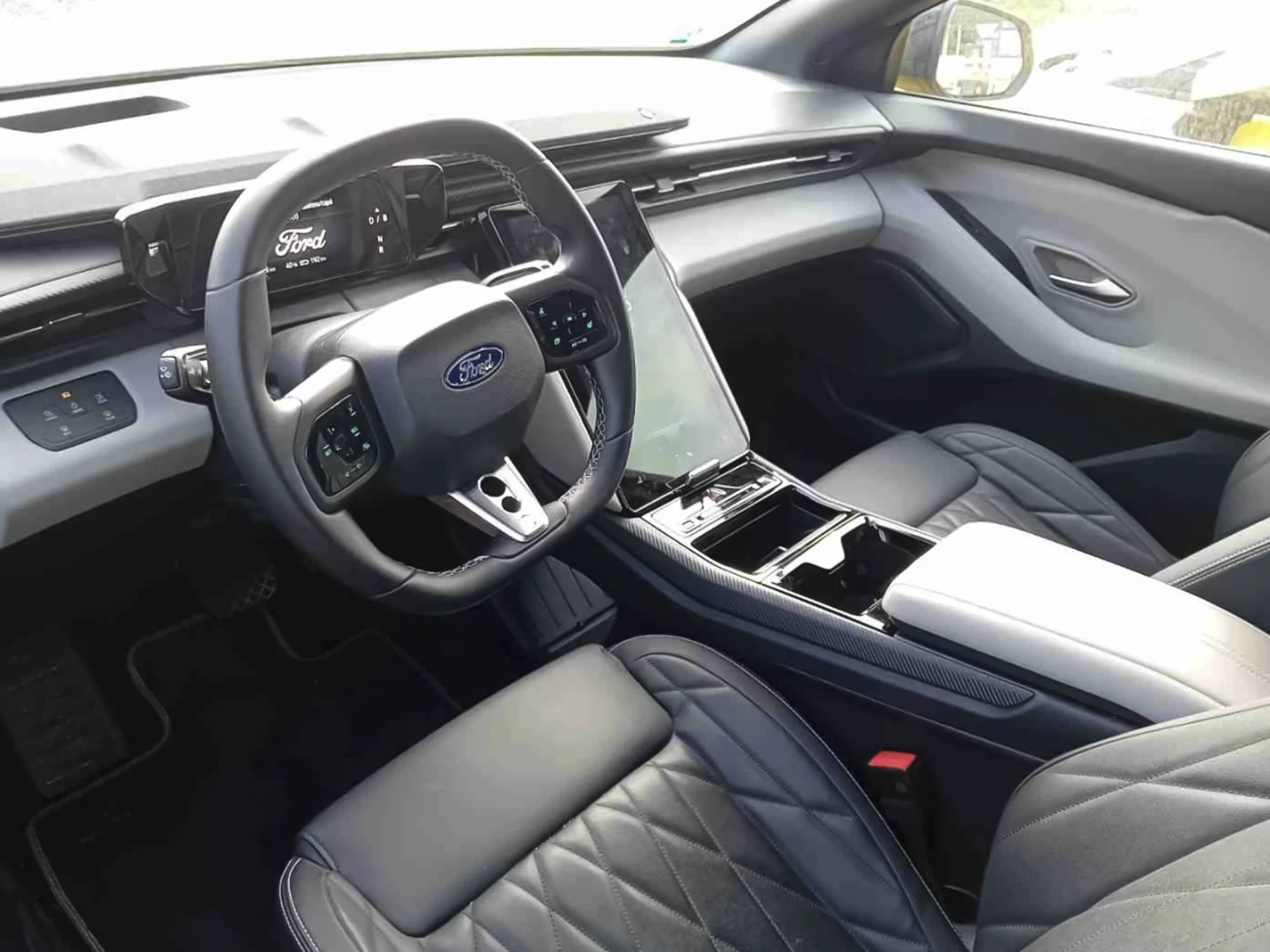 Ford Capri CX740L Premium Rango Extendido RWD 77kWh 210 kW (286 CV) - Foto 3