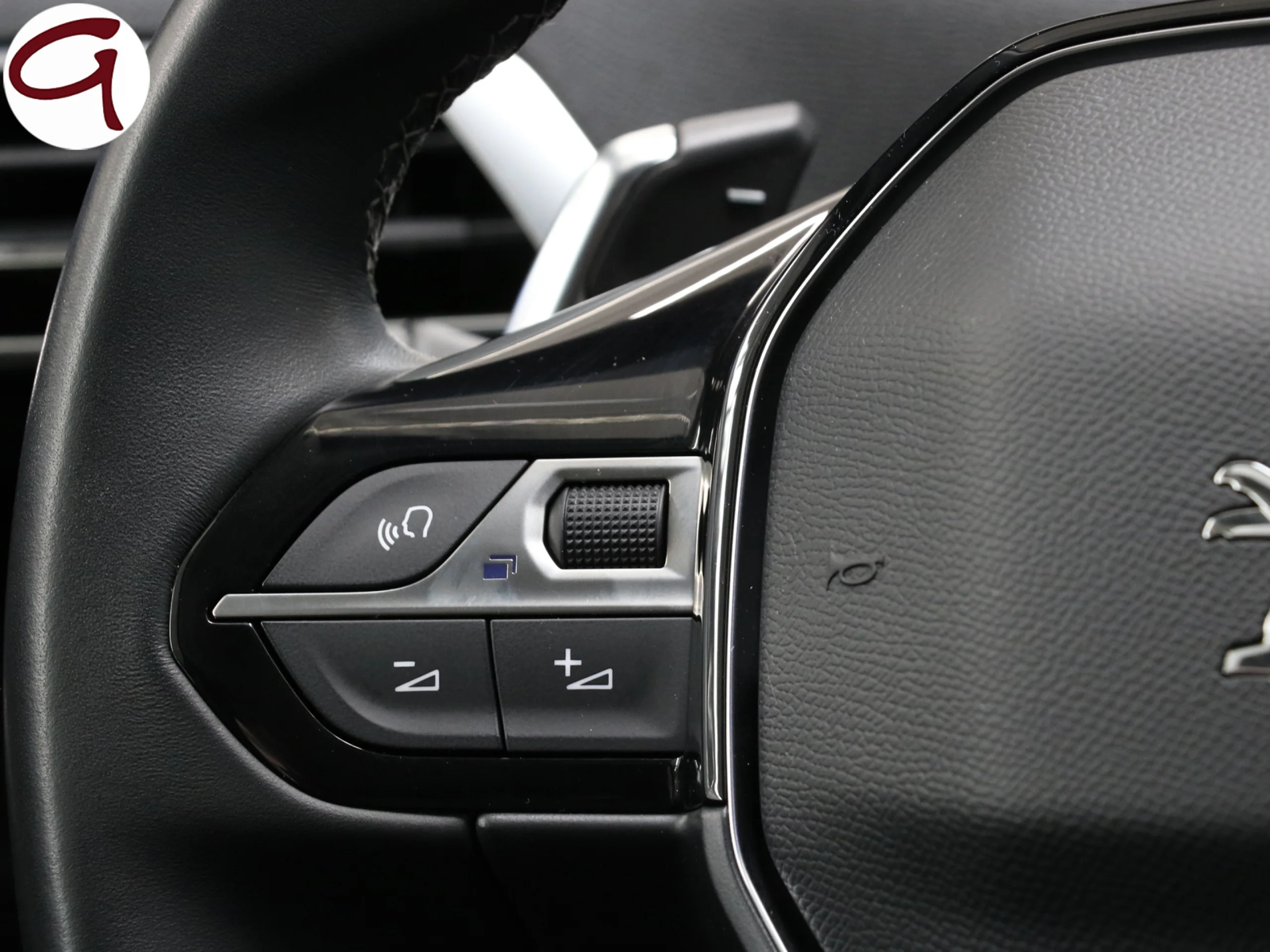 Peugeot 3008 Hybrid 225 Allure Pack e-EAT8 165 kW (225 CV) - Foto 23