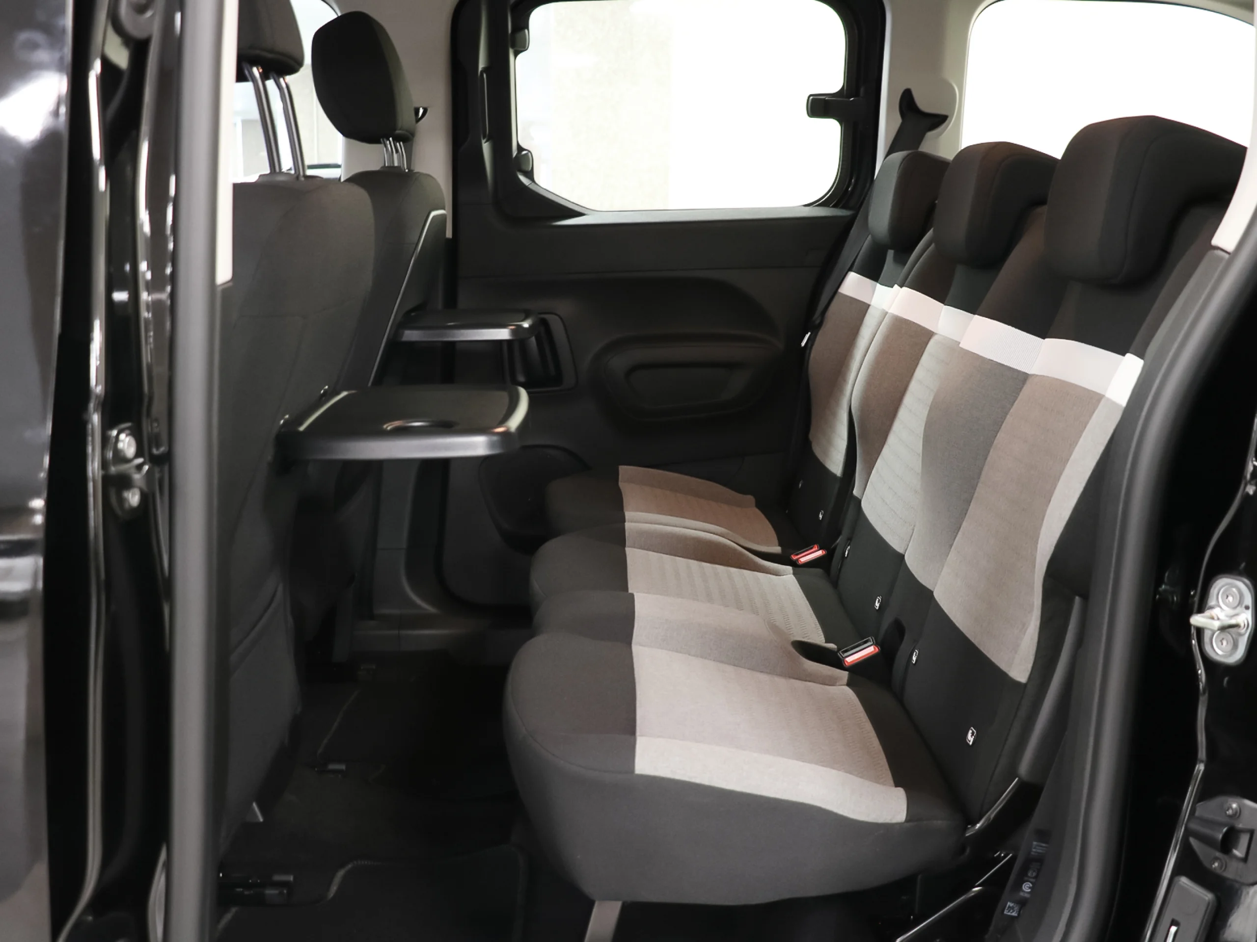 Citroen Berlingo BlueHDi 130 XL Plus Automático 96 kW (130 CV) - Foto 10