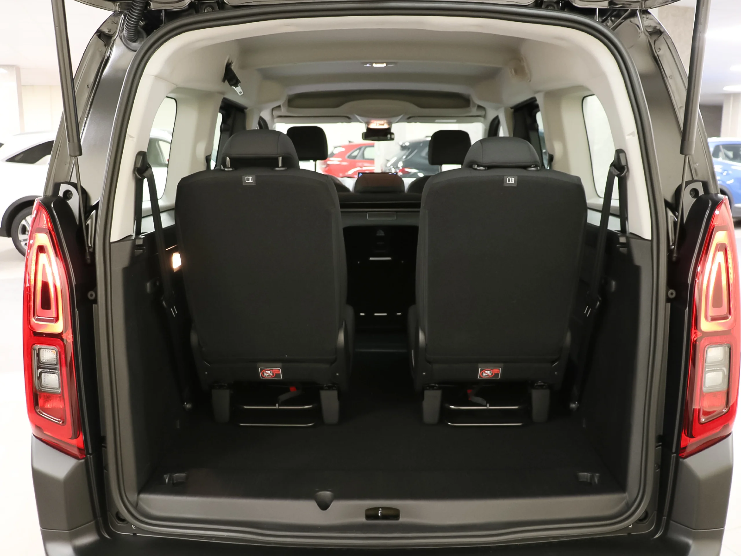 Citroen Berlingo BlueHDi 130 XL Plus Automático 96 kW (130 CV) - Foto 33