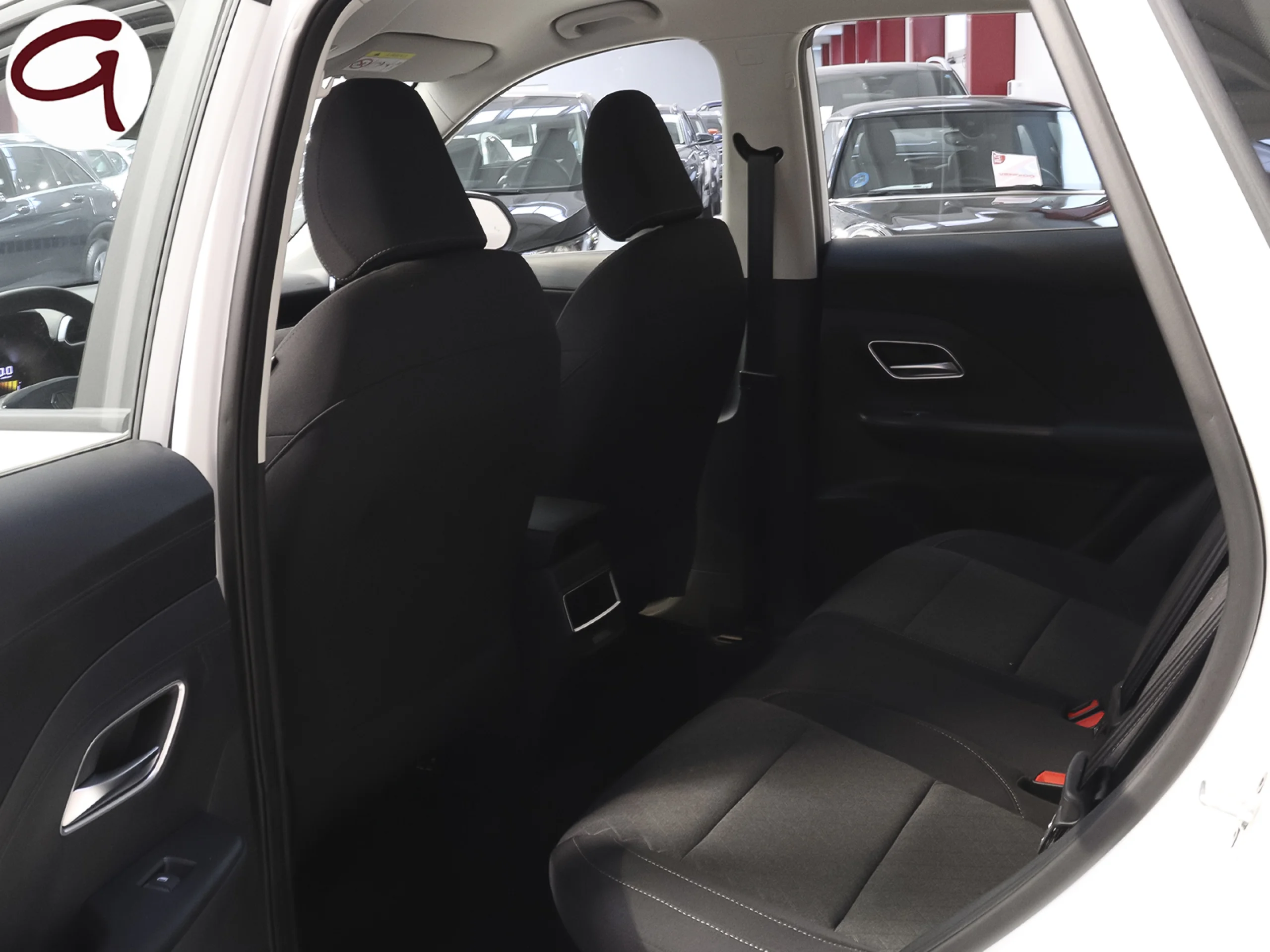 MG ZS 1.5 Hybrid+ Standard 145 kW (197 CV) - Foto 8