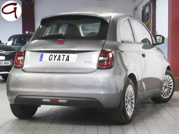 Fiat 500 Electrico Red Hb 320km 85 kW (118 CV)