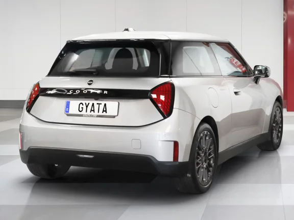 MINI Cooper E 135 kW (184 CV)