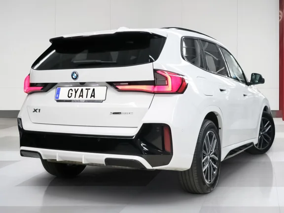 BMW X1 xDrive25e 180 kW (245 CV)