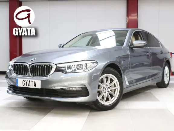 BMW Serie 5 530e 185 kW (252 CV)