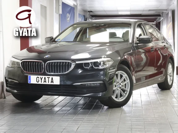 BMW Serie 5 530e 185 kW (252 CV)