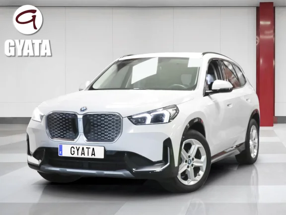 BMW IX1 eDrive20 150 kW (204 CV)