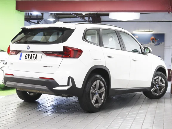 BMW X1 xDrive25e 180 kW (245 CV)