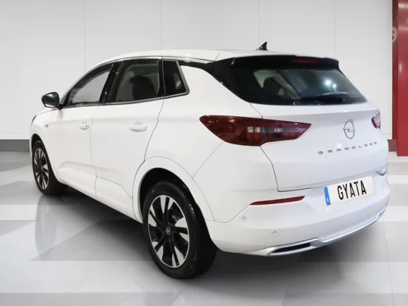 Opel Grandland 1.2 Turbo Design & Tech 96 kW (130 CV)