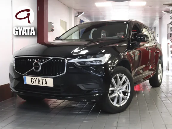 Volvo XC60 T4 Momentum Auto 140 kW (190 CV)