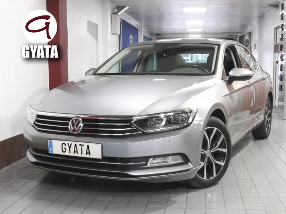 Volkswagen Passat Advance 2.0 TDI 110 kW (150 CV) DSG