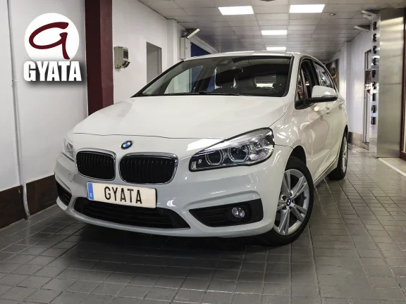 BMW Serie 2 218i Active Tourer 100 kW (136 CV)
