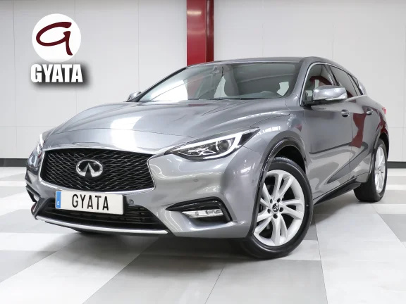 Infiniti Q30 1.6T Premium 90 kW (122 CV)
