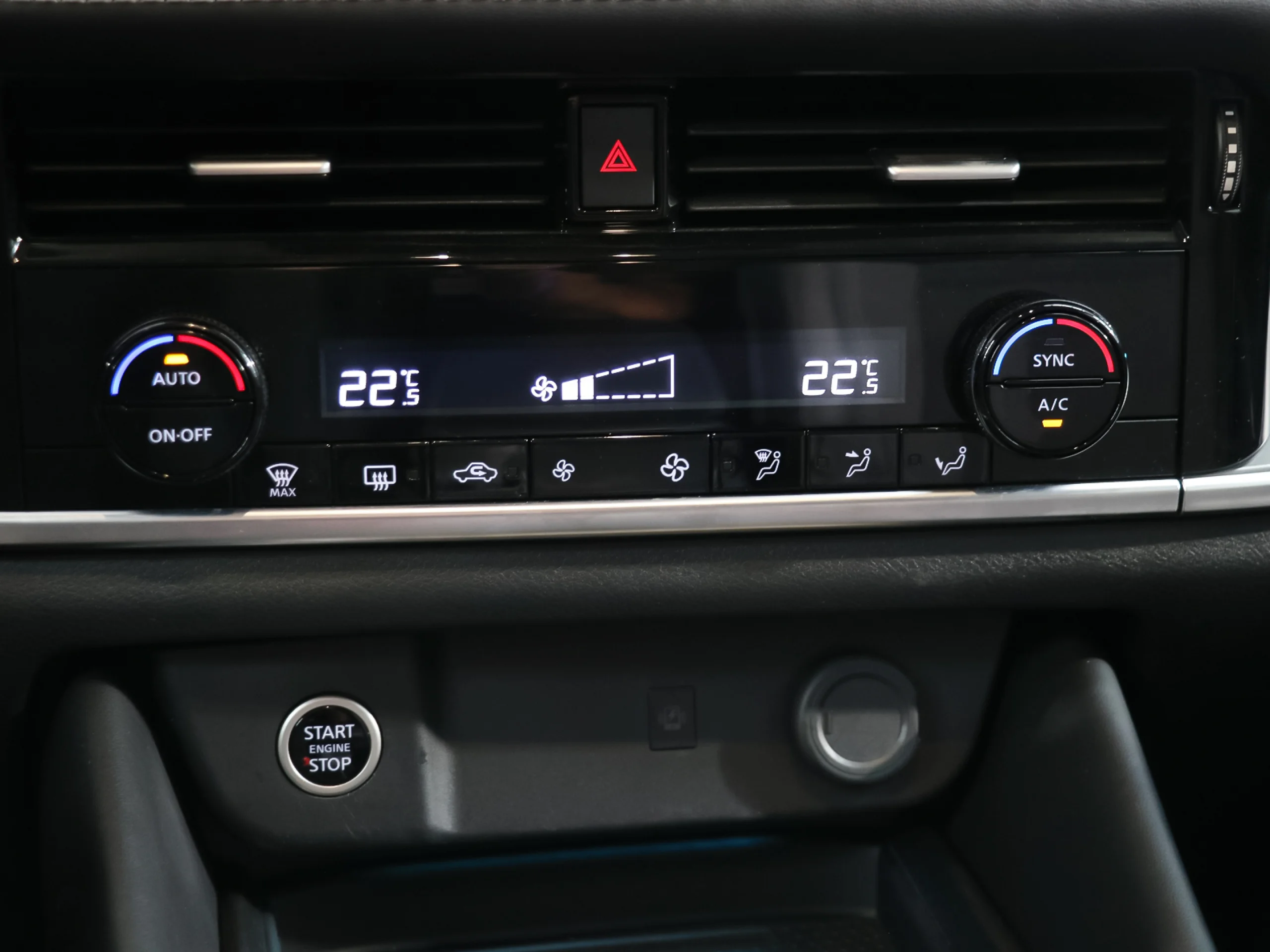 Nissan Qashqai DIG-T 160 N-Connecta 4x2 CVT 116 kW (158 CV) - Foto 19