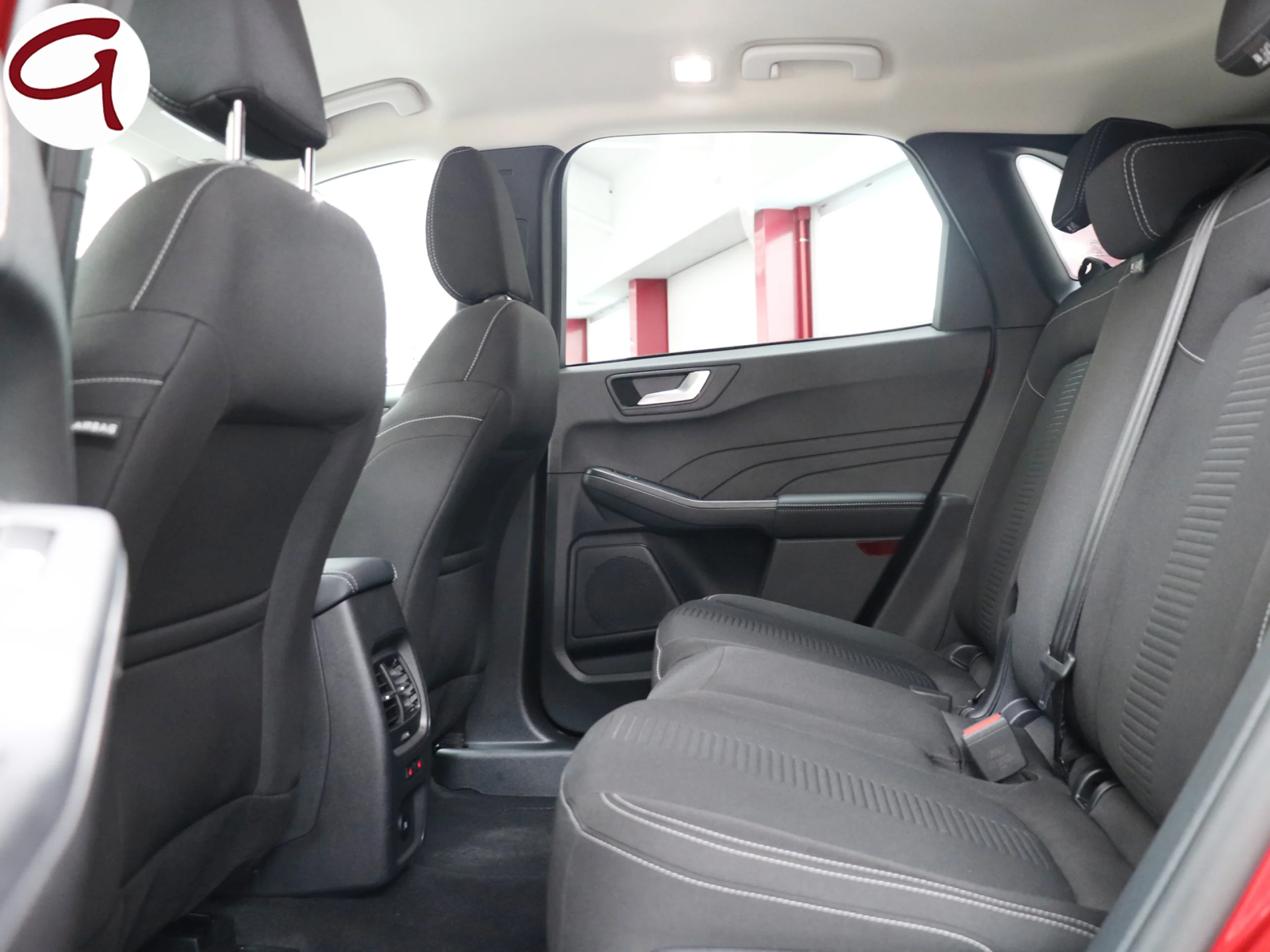 Ford Kuga 2.5 Duratec PHEV Active Auto 178 kW (243 CV) - Foto 10