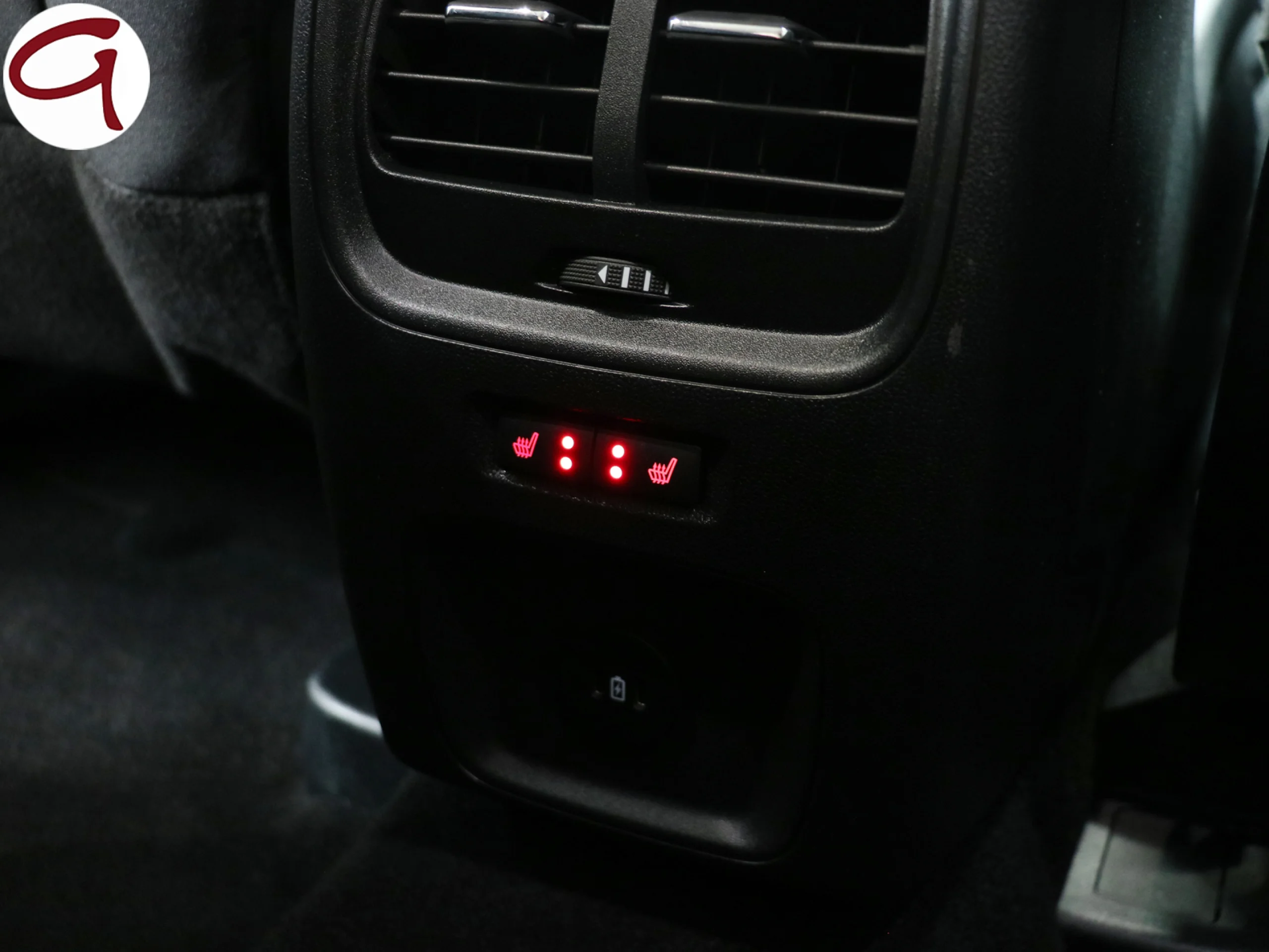 Ford Kuga 2.5 Duratec PHEV Active Auto 178 kW (243 CV) - Foto 11