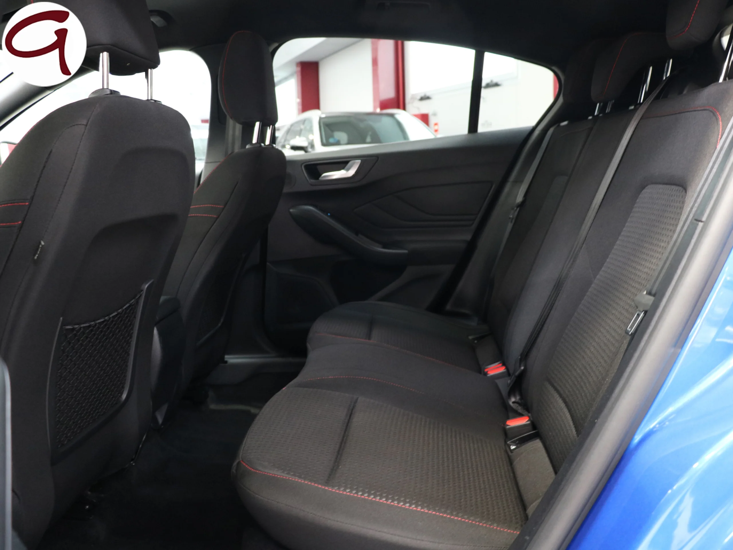 Ford Focus 1.0 Ecoboost MHEV ST-Line Auto 114 kW (155 CV) - Foto 9