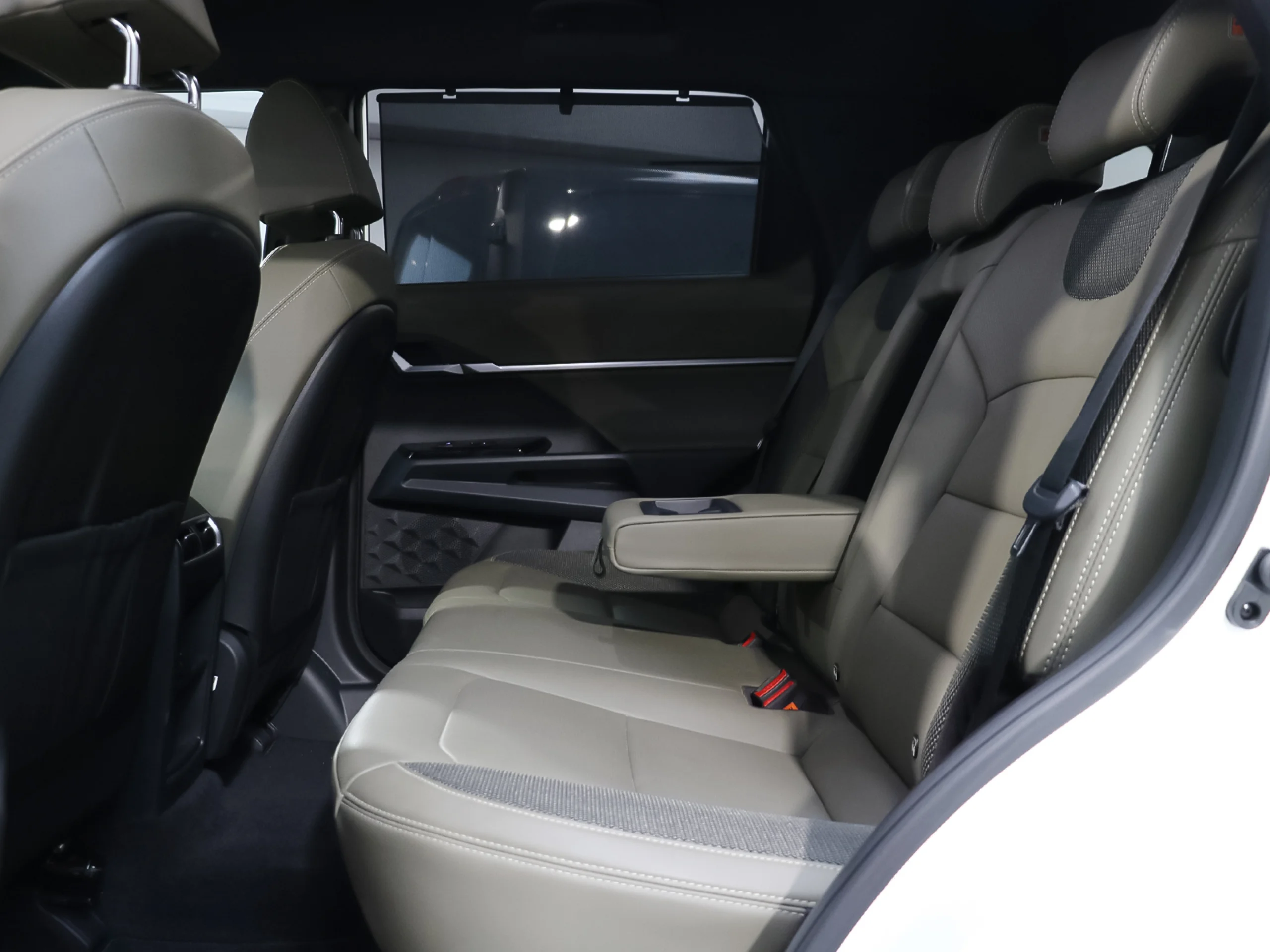 SsangYong Torres G15 Adventure 4x4 Auto 120 kW (163 CV) - Foto 12