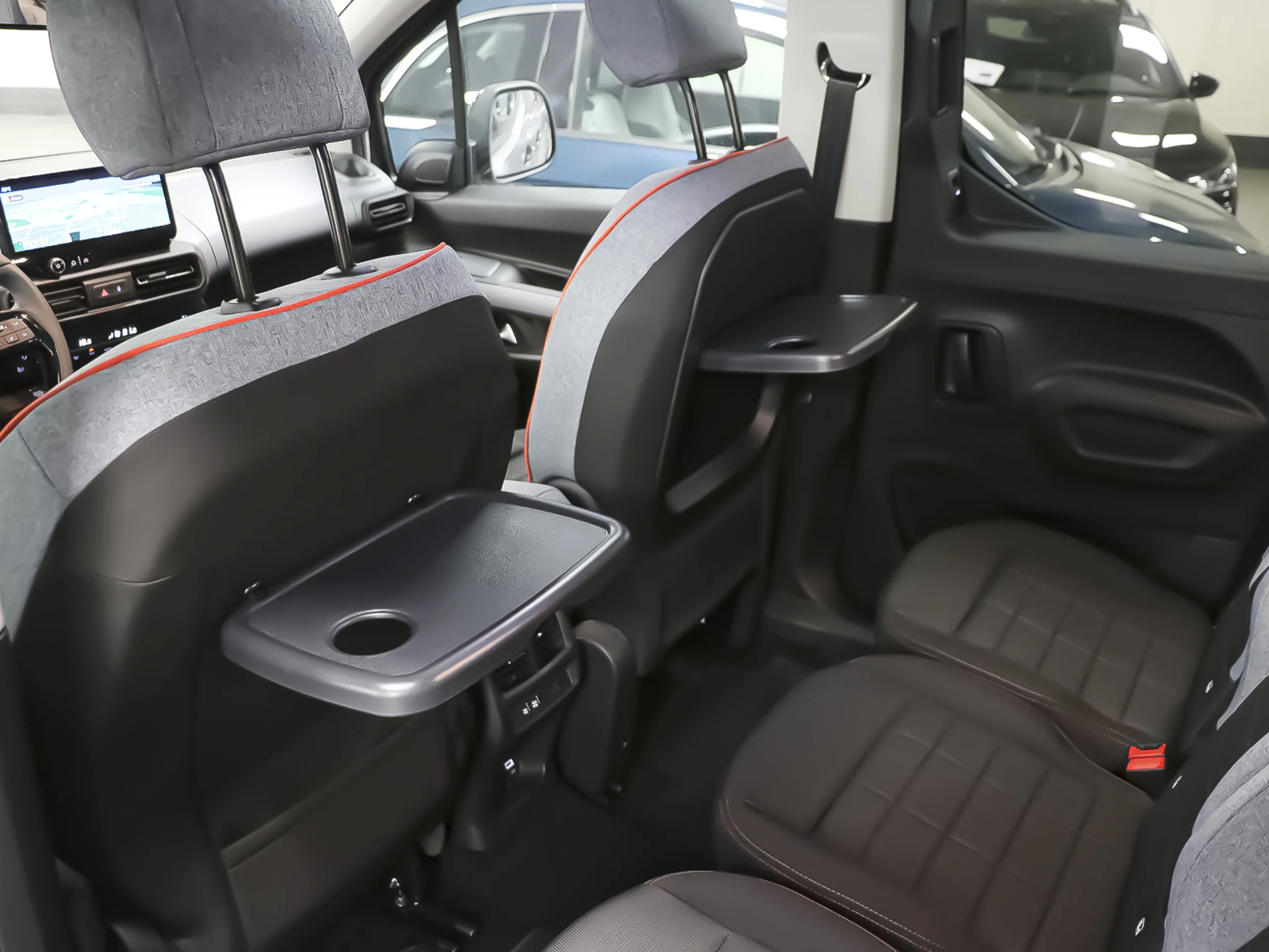 Citroen Berlingo BlueHDi 130 S&S Talla M Max Auto 96 kW (130 CV) - Foto 9