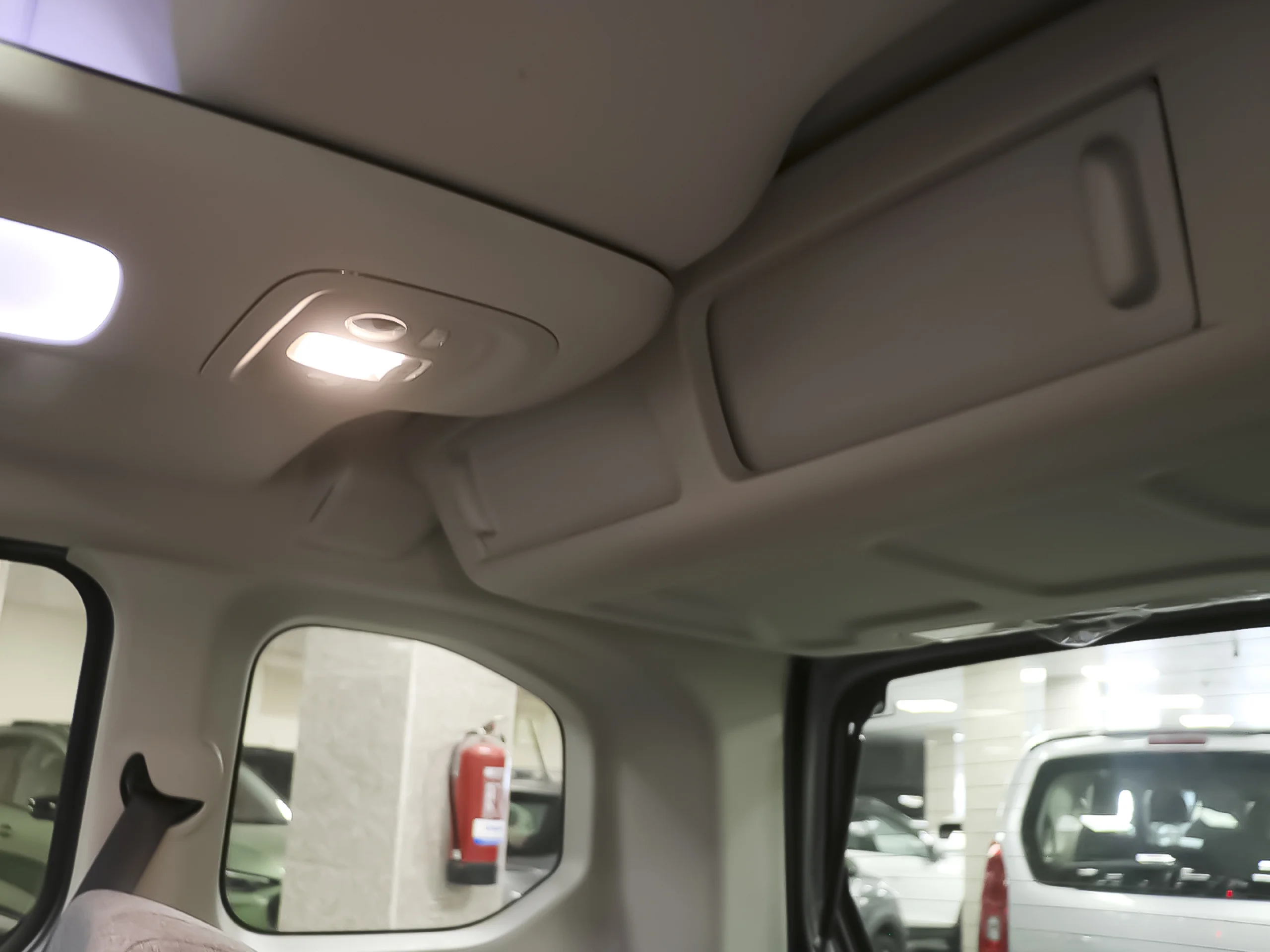 Citroen Berlingo BlueHDi 130 S&S Talla M Max Auto 96 kW (130 CV) - Foto 11