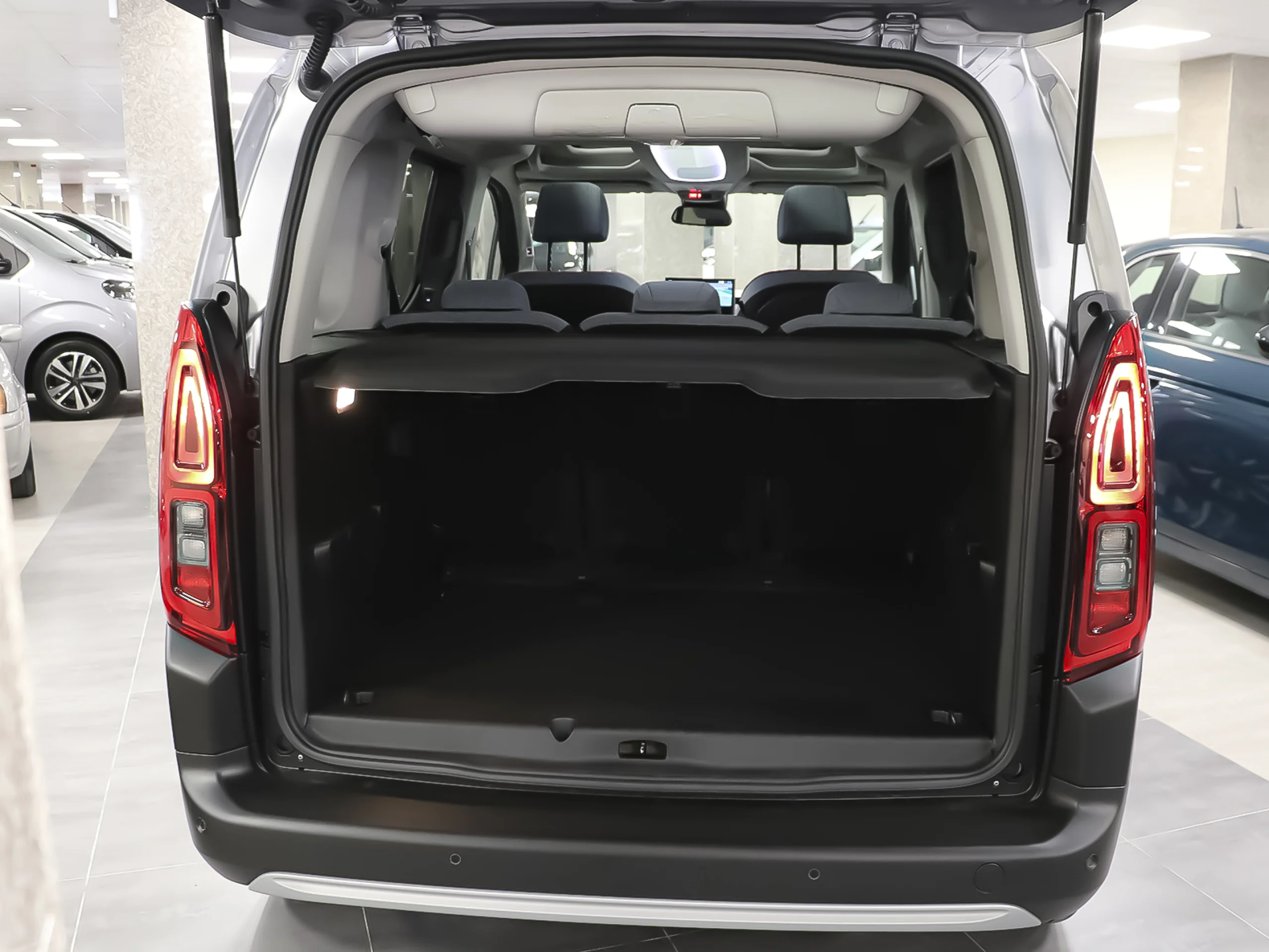 Citroen Berlingo BlueHDi 130 S&S Talla M Max Auto 96 kW (130 CV) - Foto 44