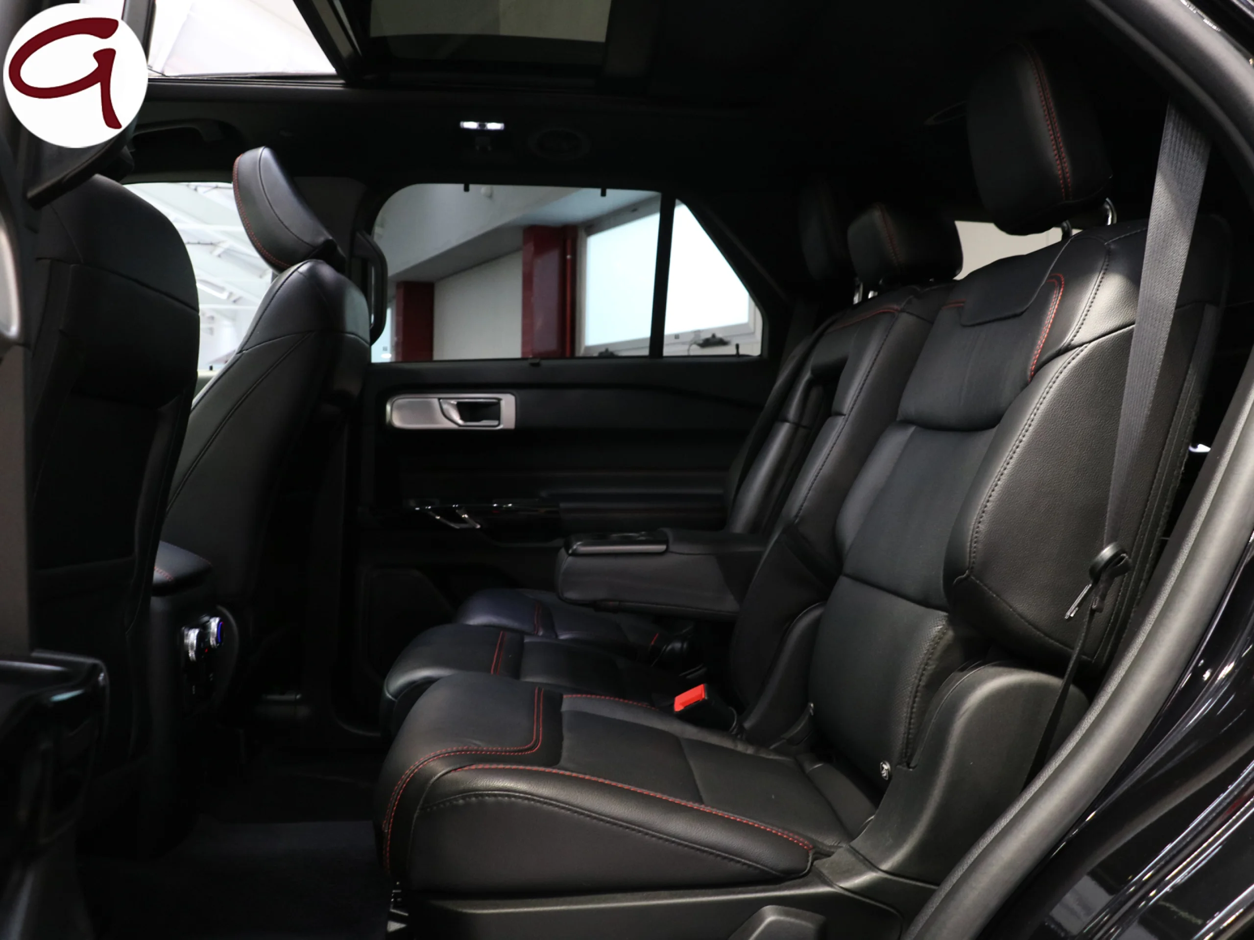 Ford Explorer 3.0 PHEV ST Line AWD 336 kW (457 CV) - Foto 12