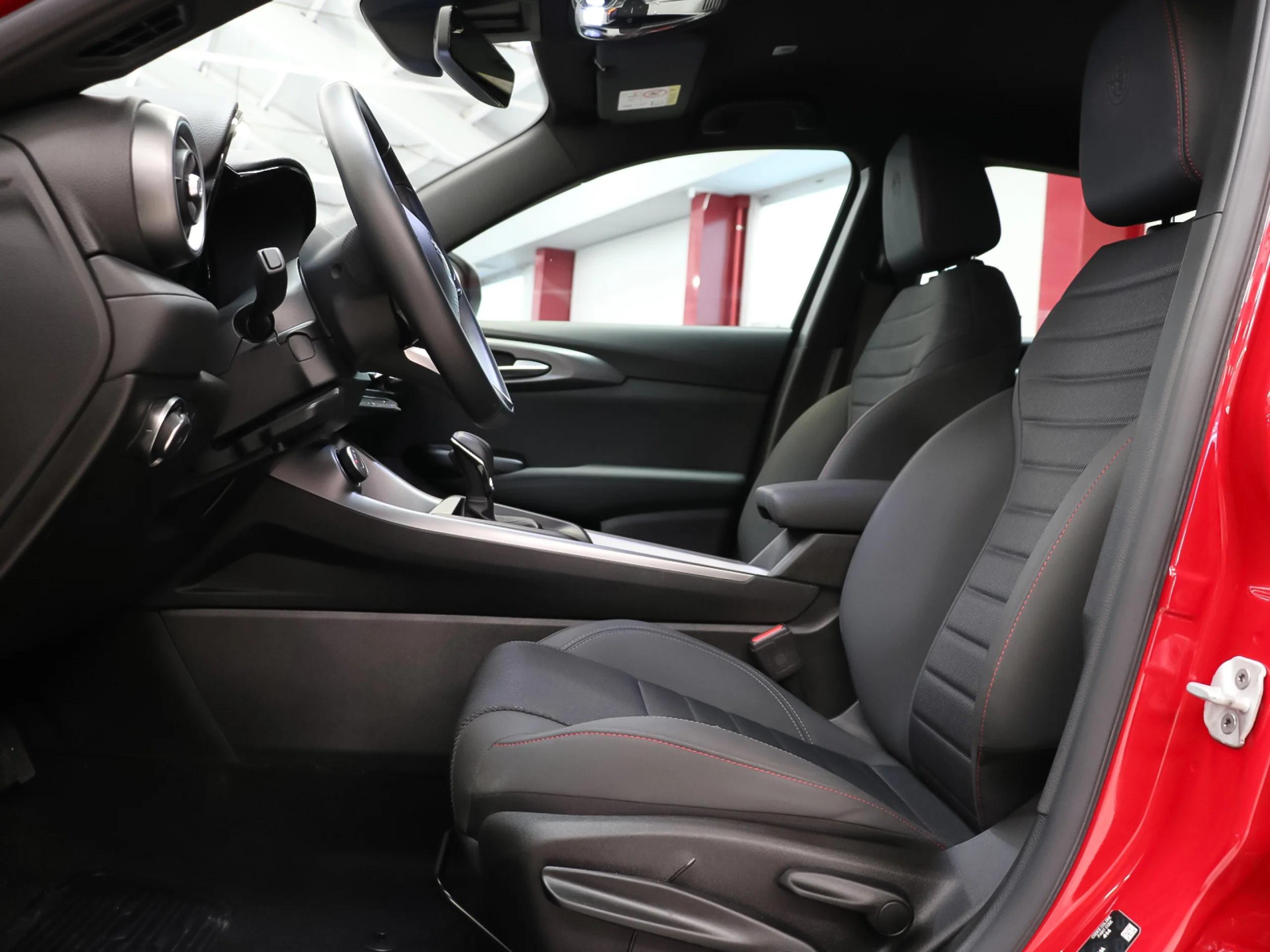 Alfa Romeo Tonale 1.5 MHEV Sprint FWD 96 kW (130 CV) - Foto 8