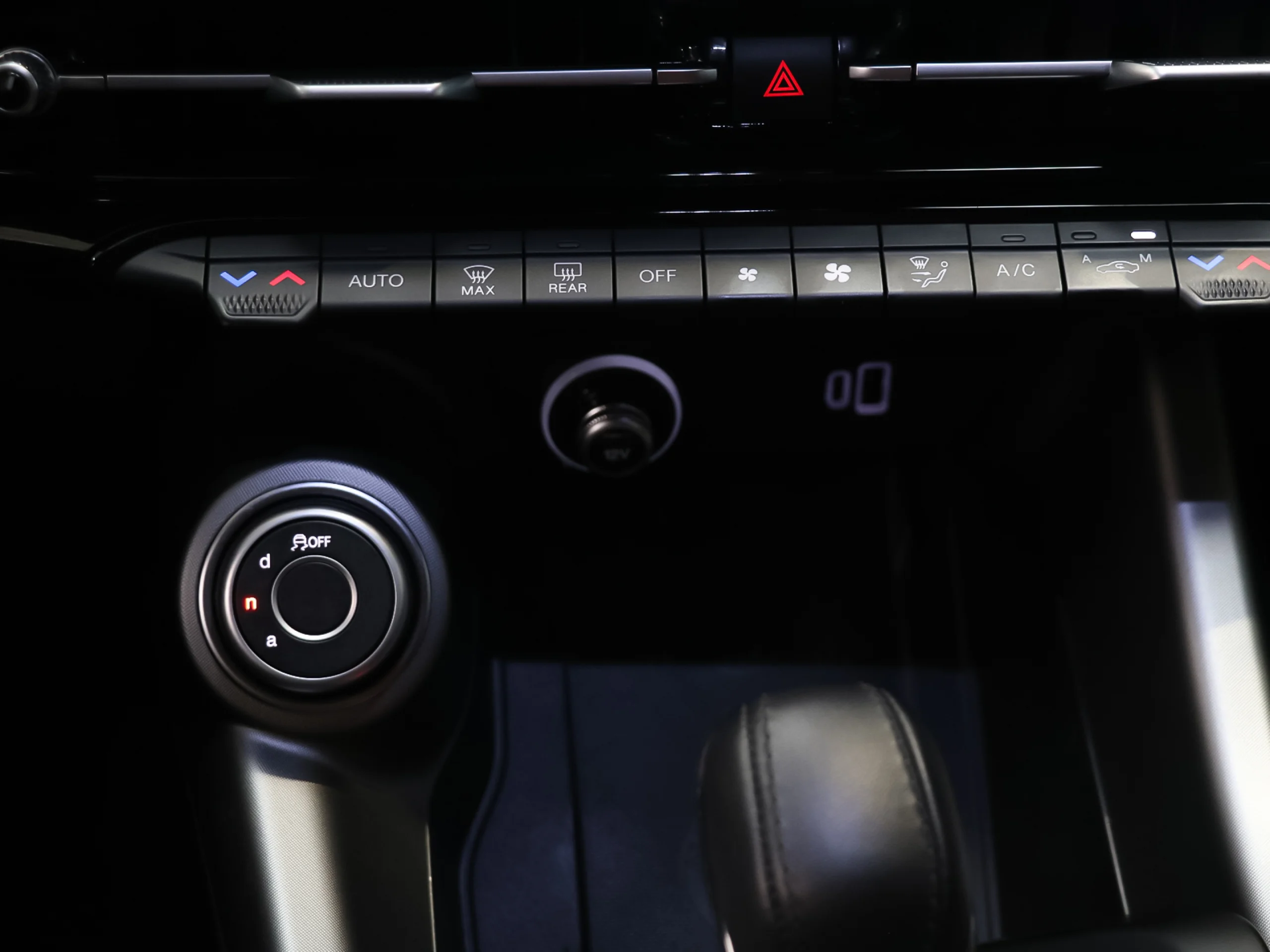 Alfa Romeo Tonale 1.5 MHEV Sprint FWD 96 kW (130 CV) - Foto 24