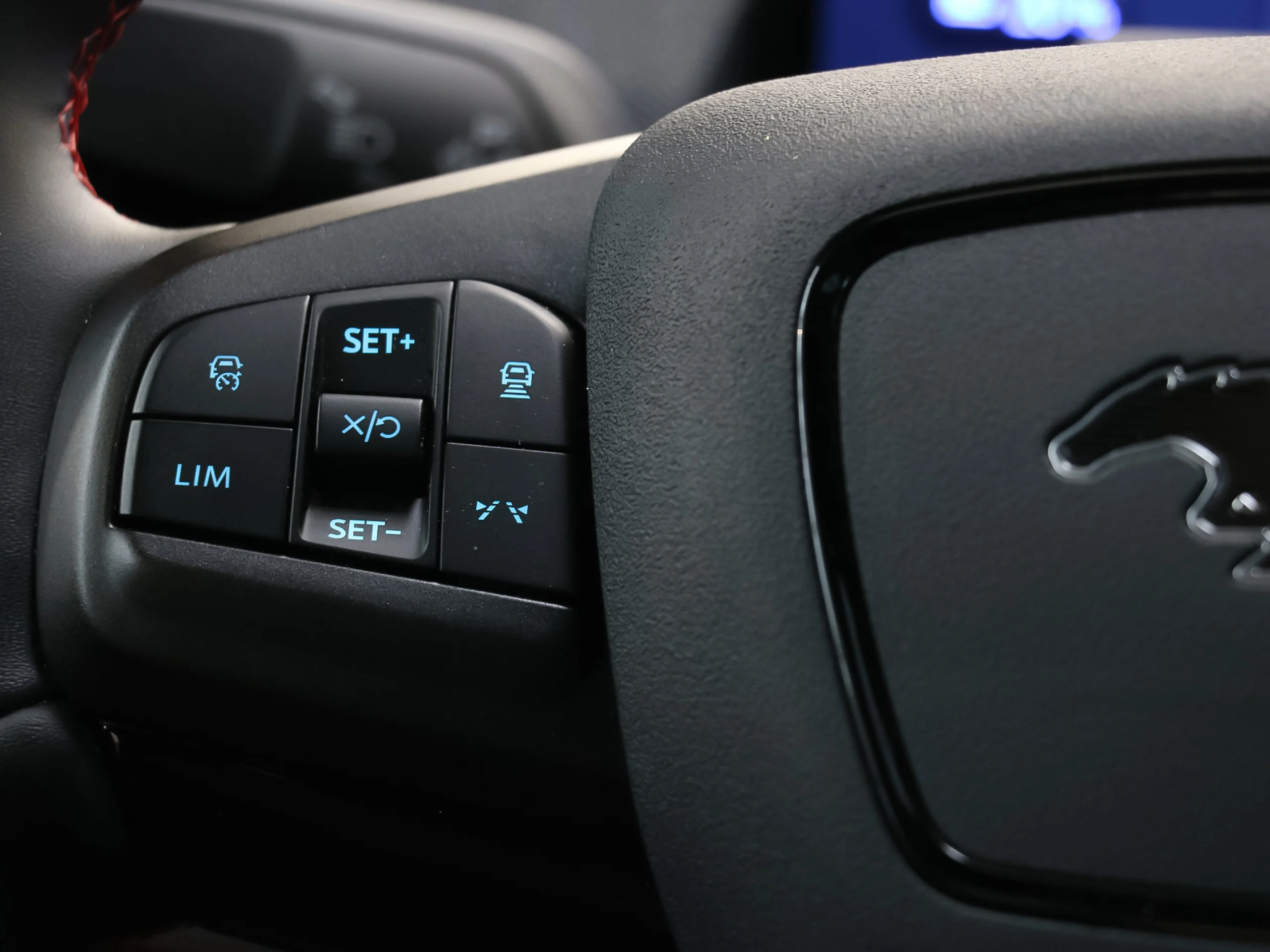 Ford Mustang Mach-E Premium RWD Rango Extendido 216 kW (294 CV) - Foto 24