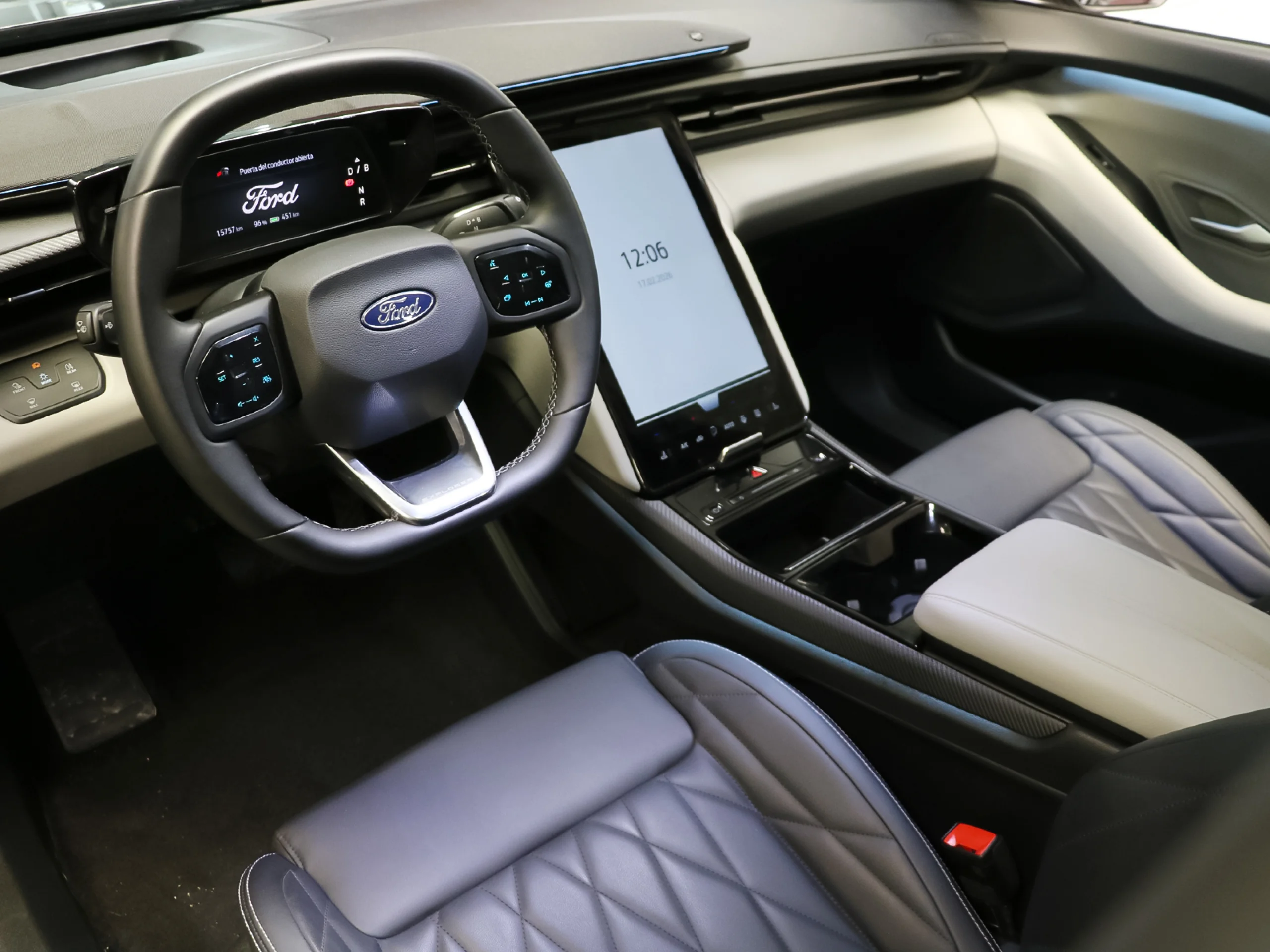 Ford Explorer CX740S Premium R. Ext. AWD 78kWh 250 kW (340 CV) - Foto 3