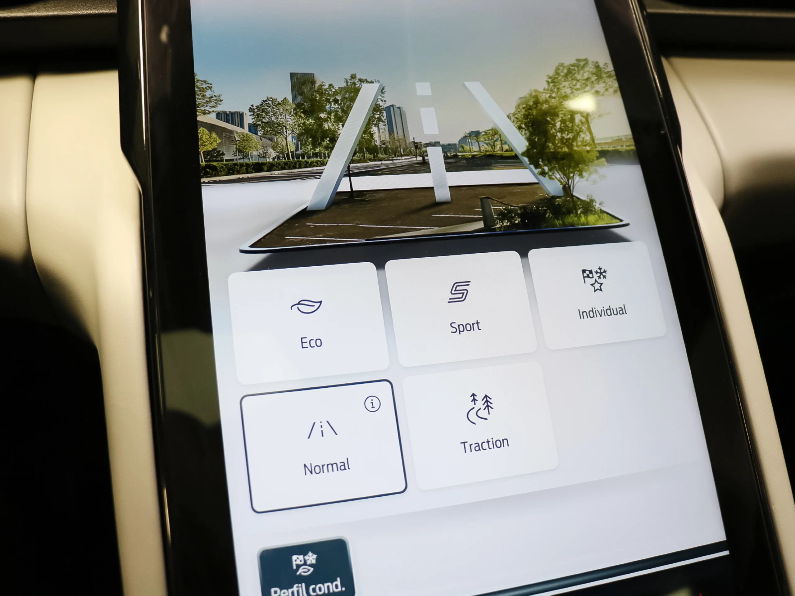 Ford Explorer CX740S Premium R. Ext. AWD 78kWh 250 kW (340 CV) - Foto 25