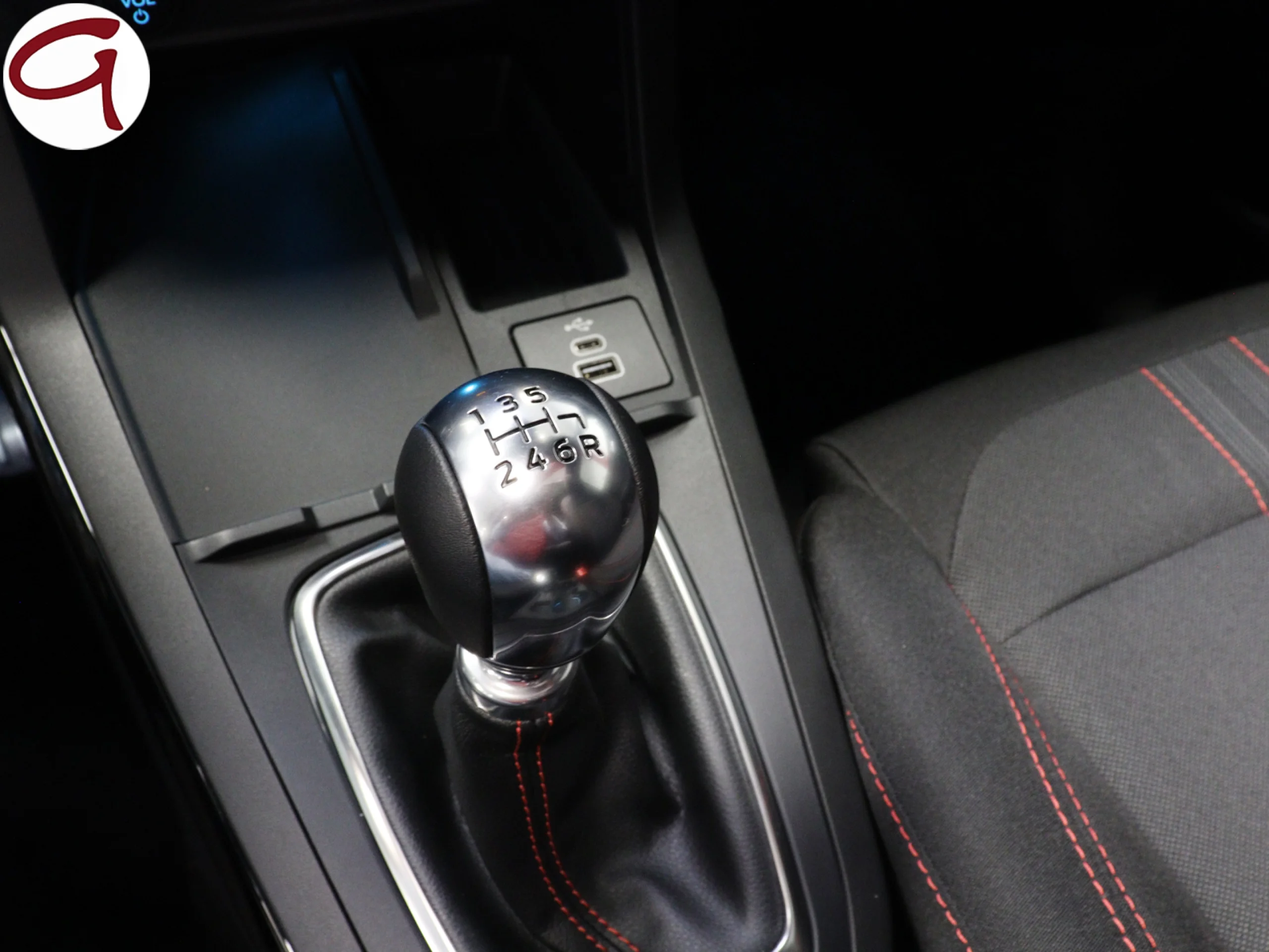 Ford Puma 1.0 EcoBoost MHEV ST-Line Auto 92 kW (125 CV) - Foto 32