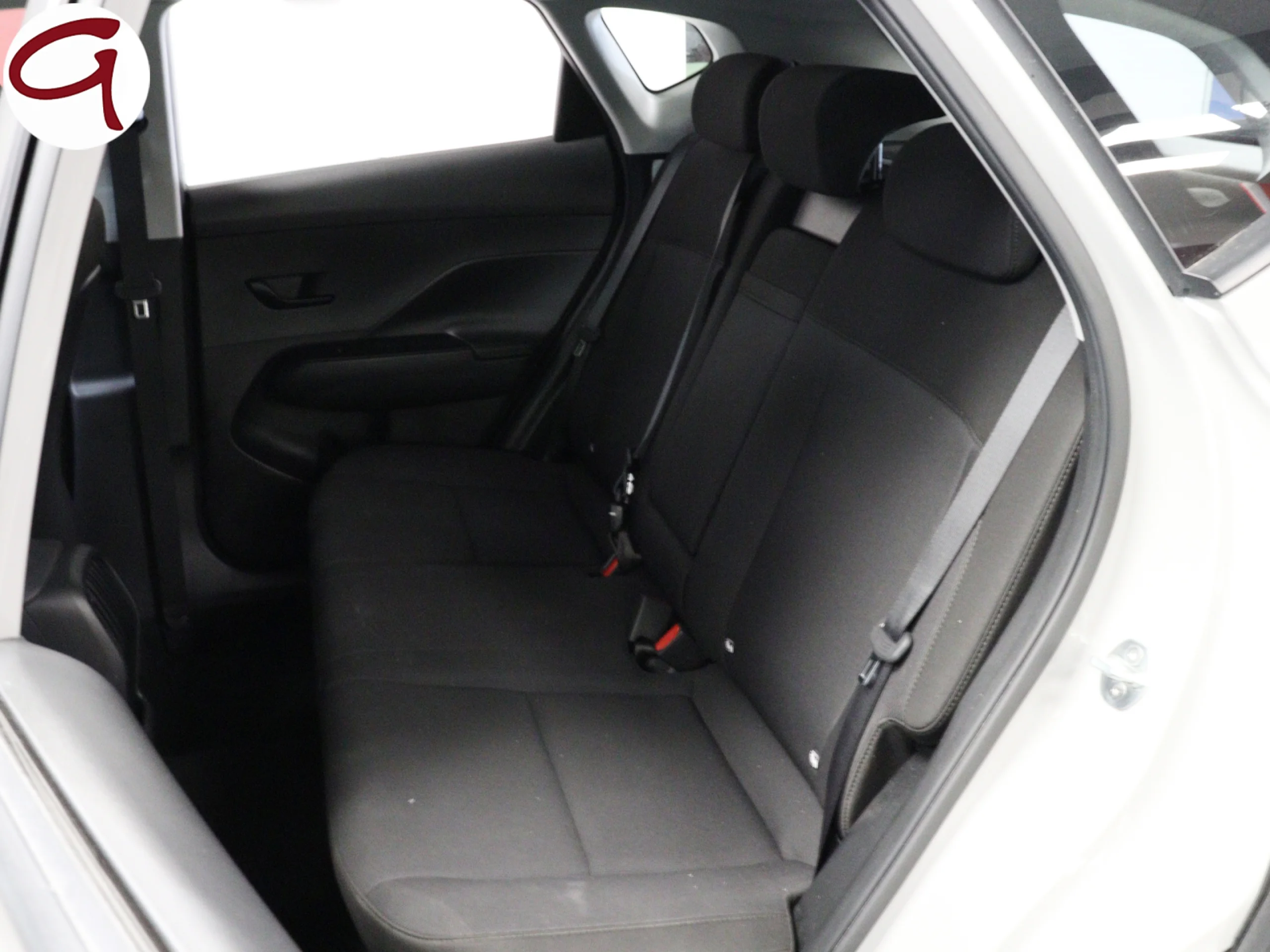 Hyundai Kona 1.0 TGDi Maxx 4x2 88 kW (120 CV) - Foto 8