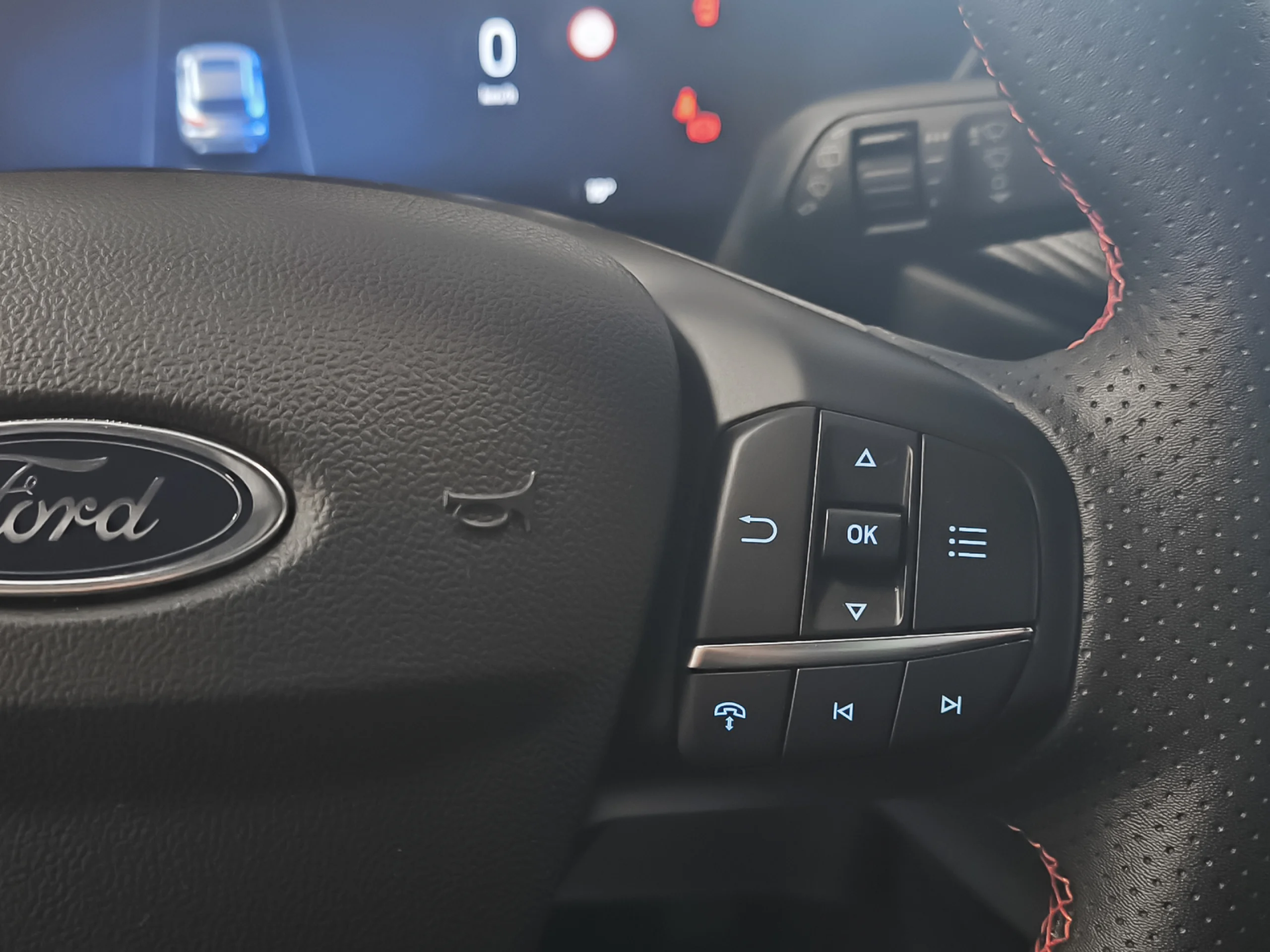 Ford Kuga 2.5 Duratec PHEV ST-Line Auto 178 kW (243 CV) - Foto 9