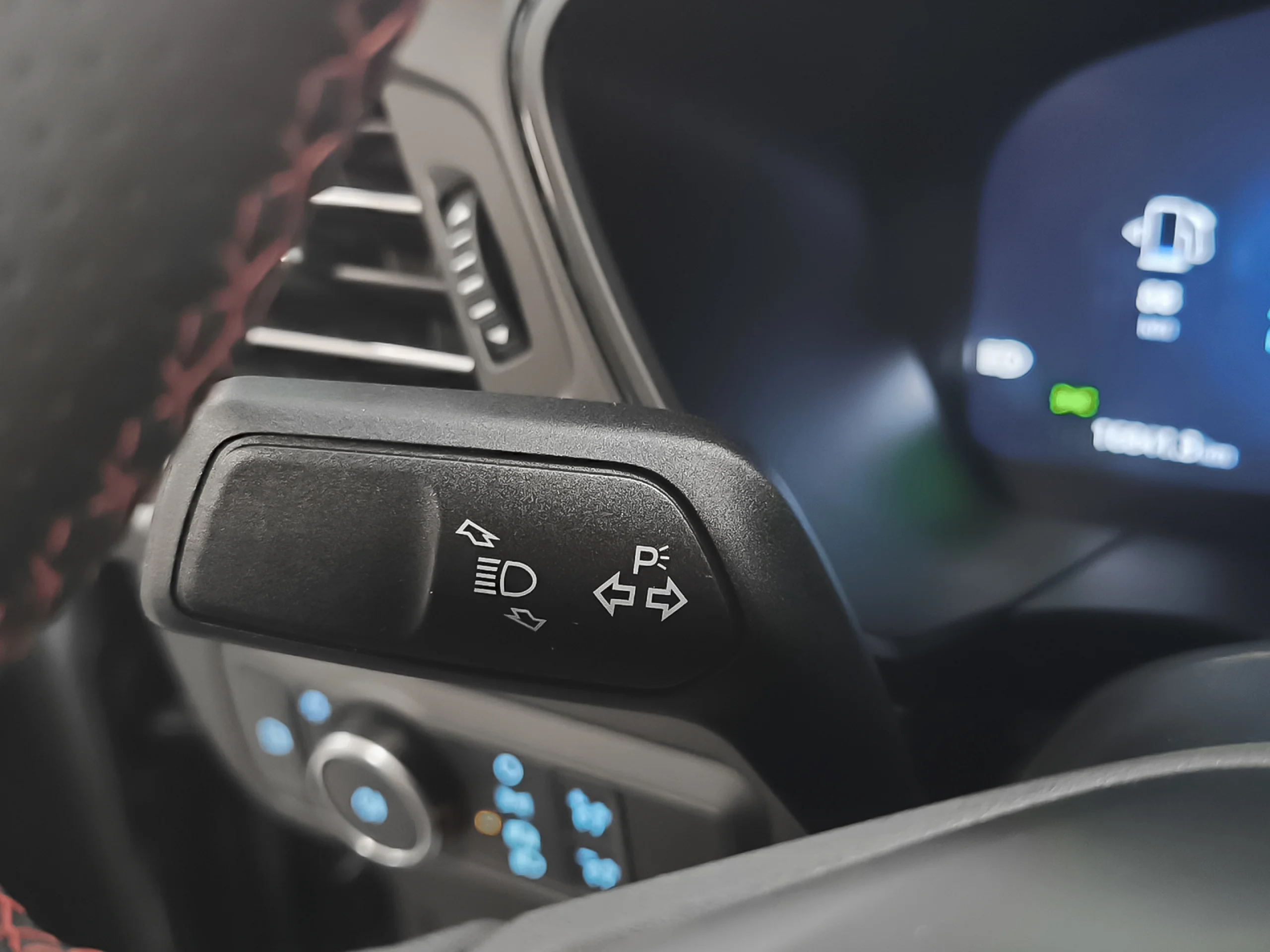 Ford Kuga 2.5 Duratec PHEV ST-Line Auto 178 kW (243 CV) - Foto 10