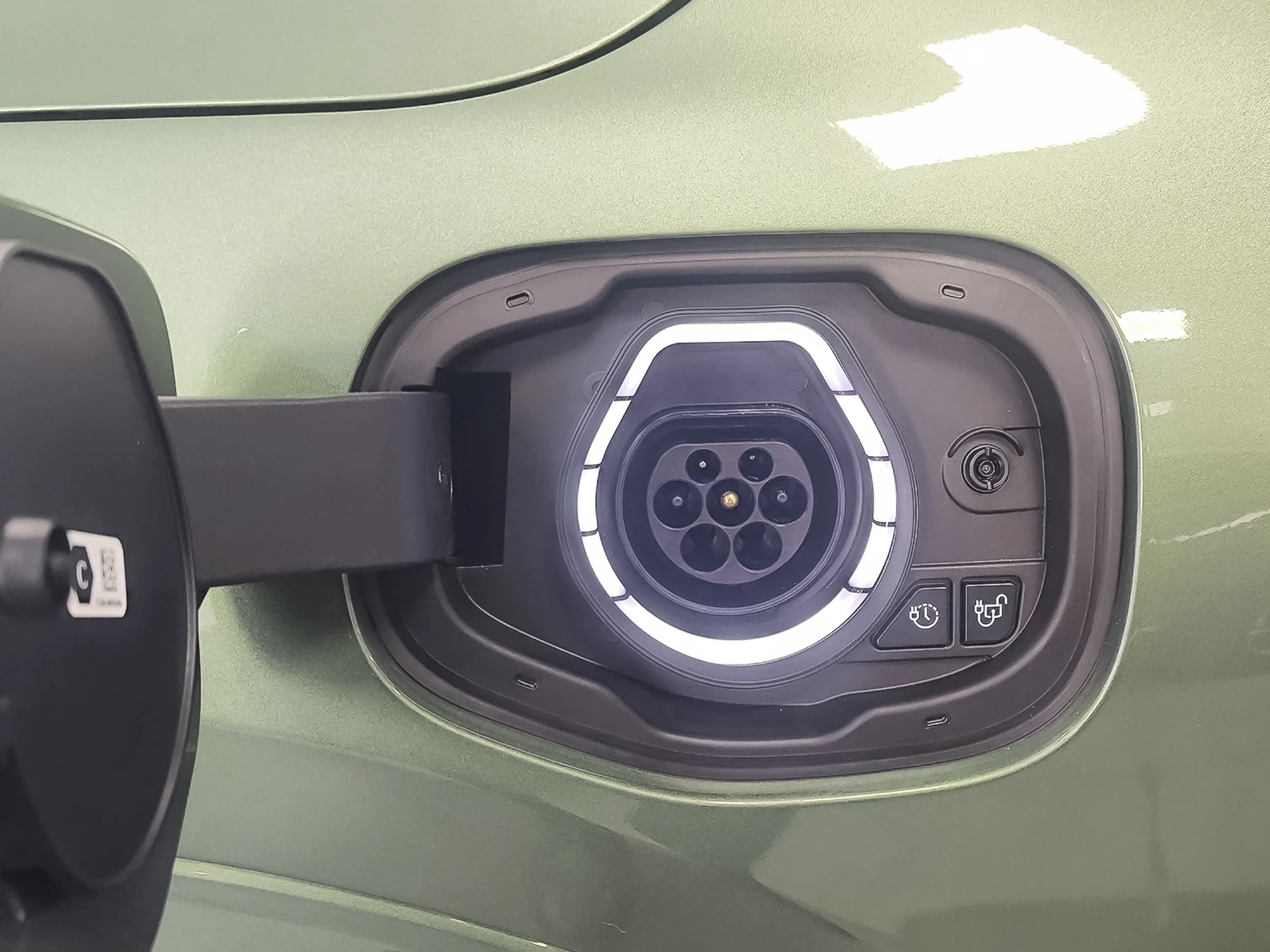 Ford Kuga 2.5 Duratec PHEV ST-Line Auto 178 kW (243 CV) - Foto 17