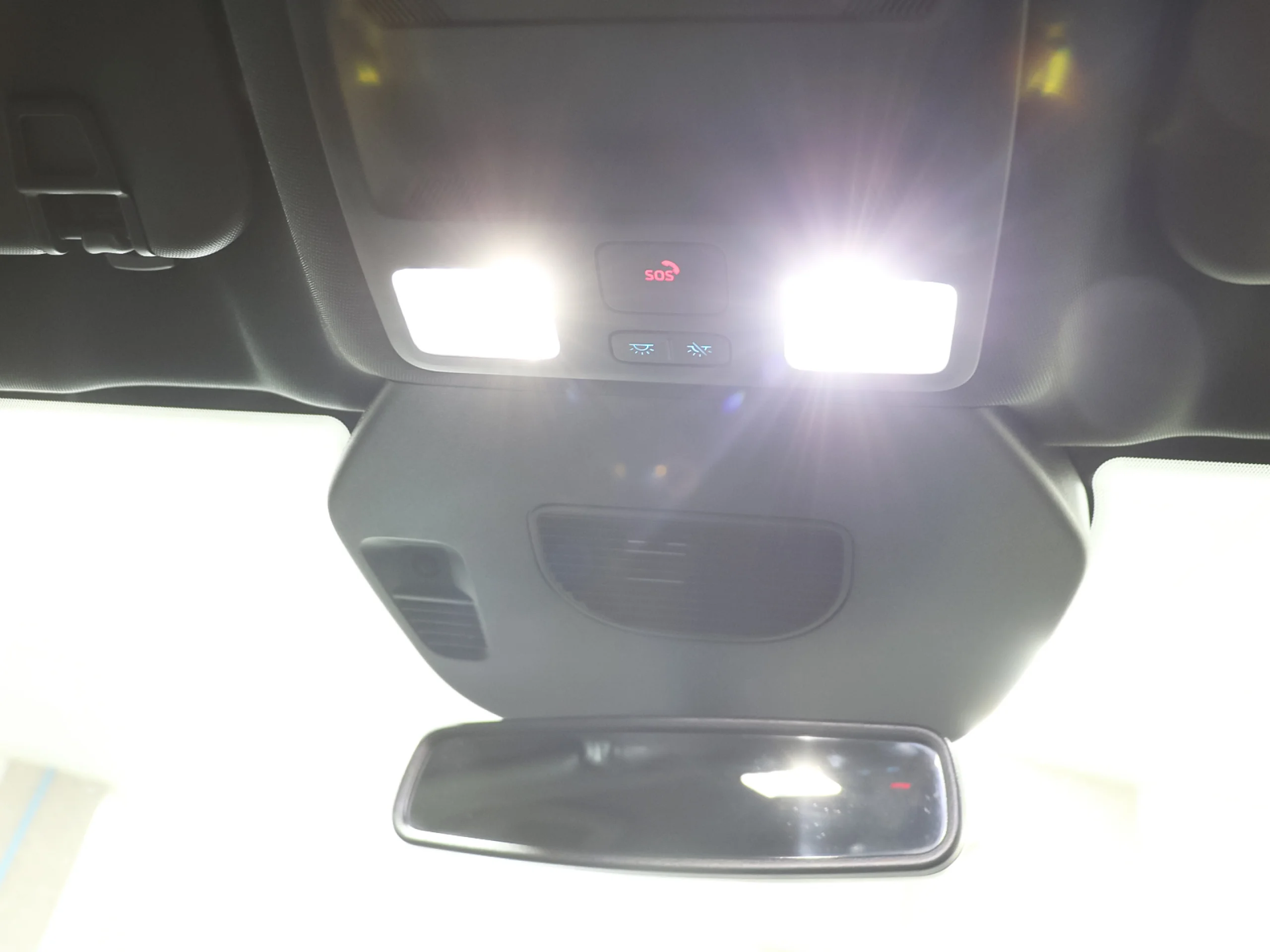 Ford Kuga 2.5 Duratec PHEV ST-Line Auto 178 kW (243 CV) - Foto 31