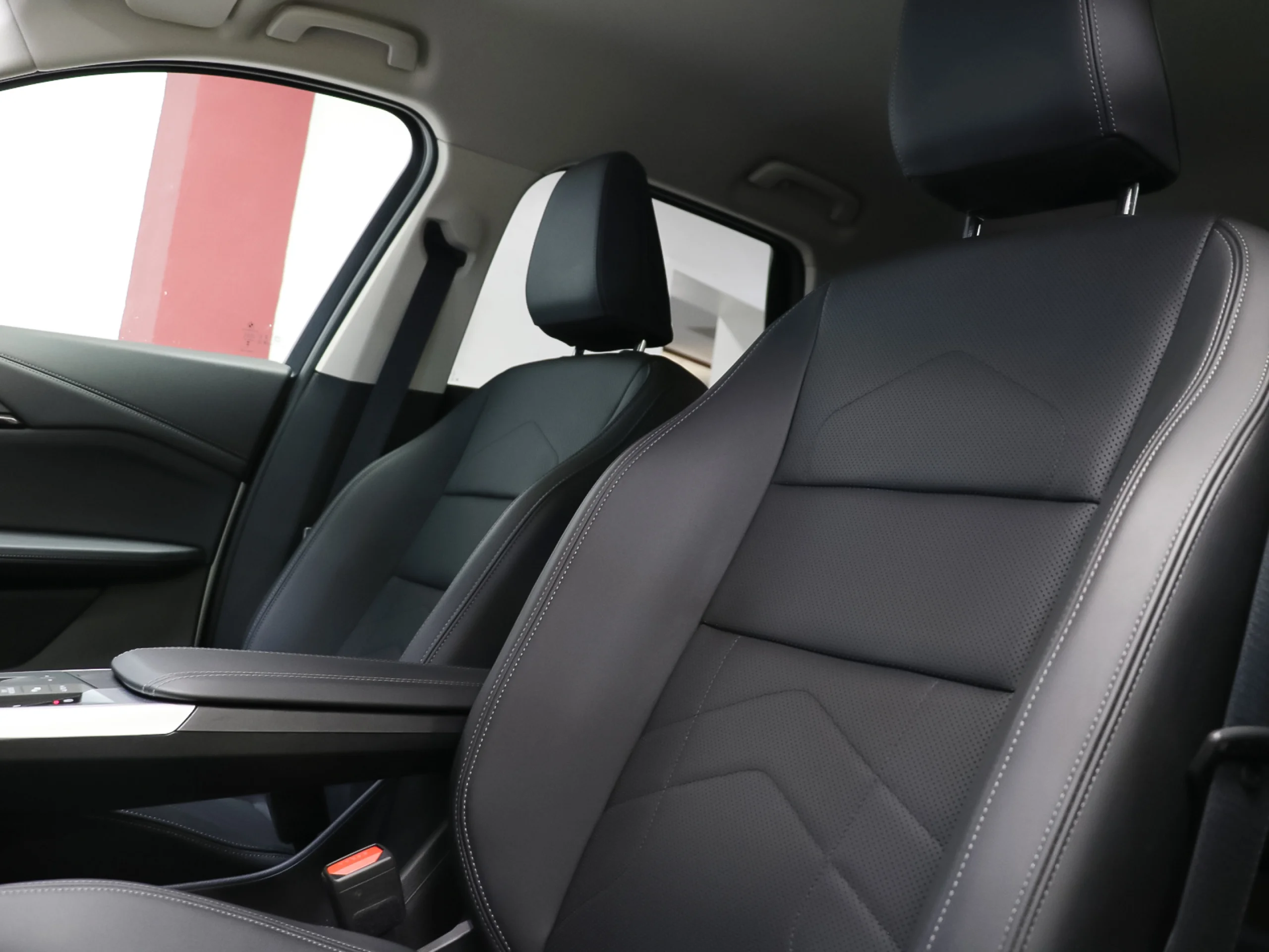 BMW IX1 eDrive20 150 kW (204 CV) - Foto 8