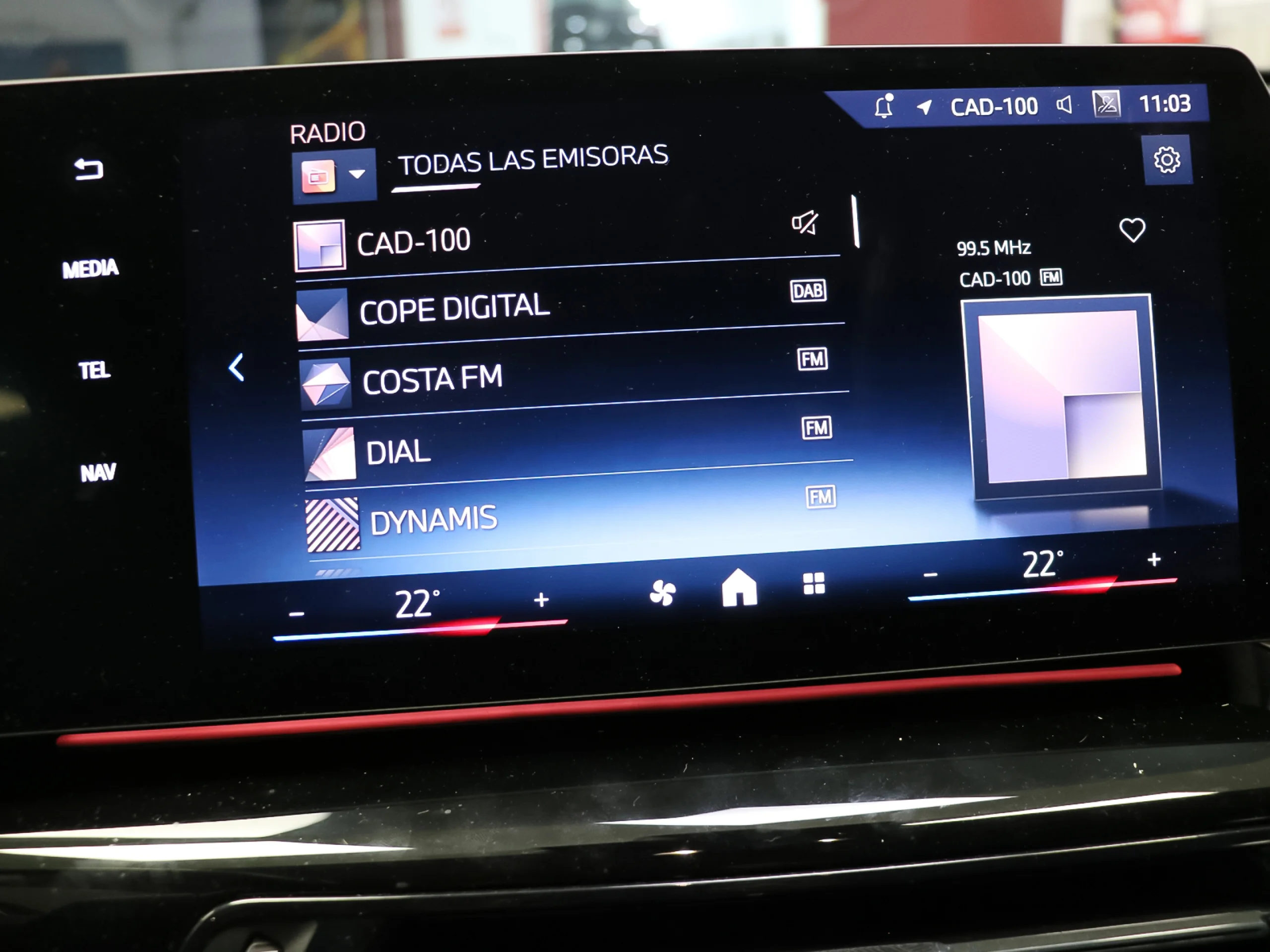 BMW IX1 eDrive20 150 kW (204 CV) - Foto 18