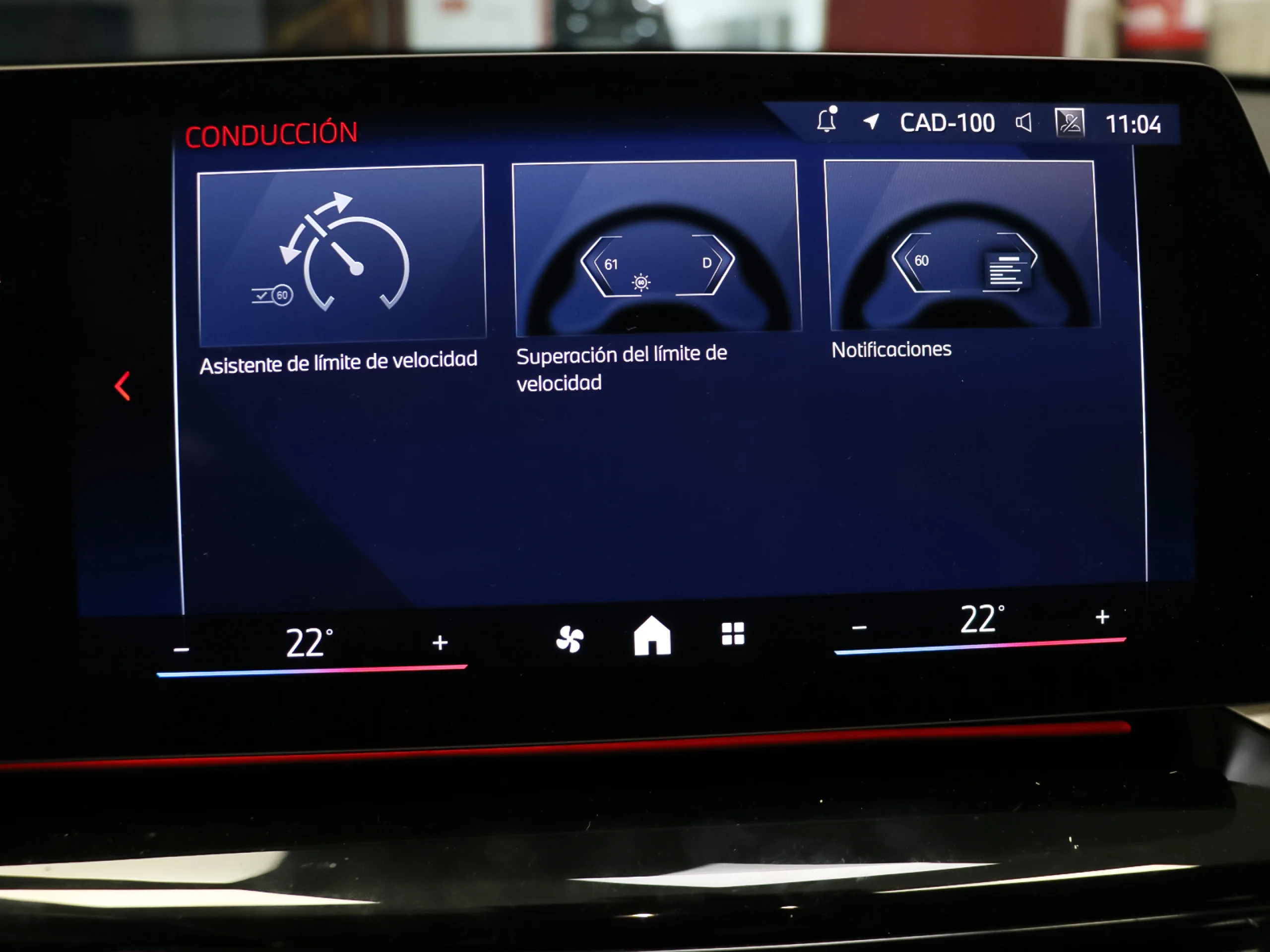 BMW IX1 eDrive20 150 kW (204 CV) - Foto 30