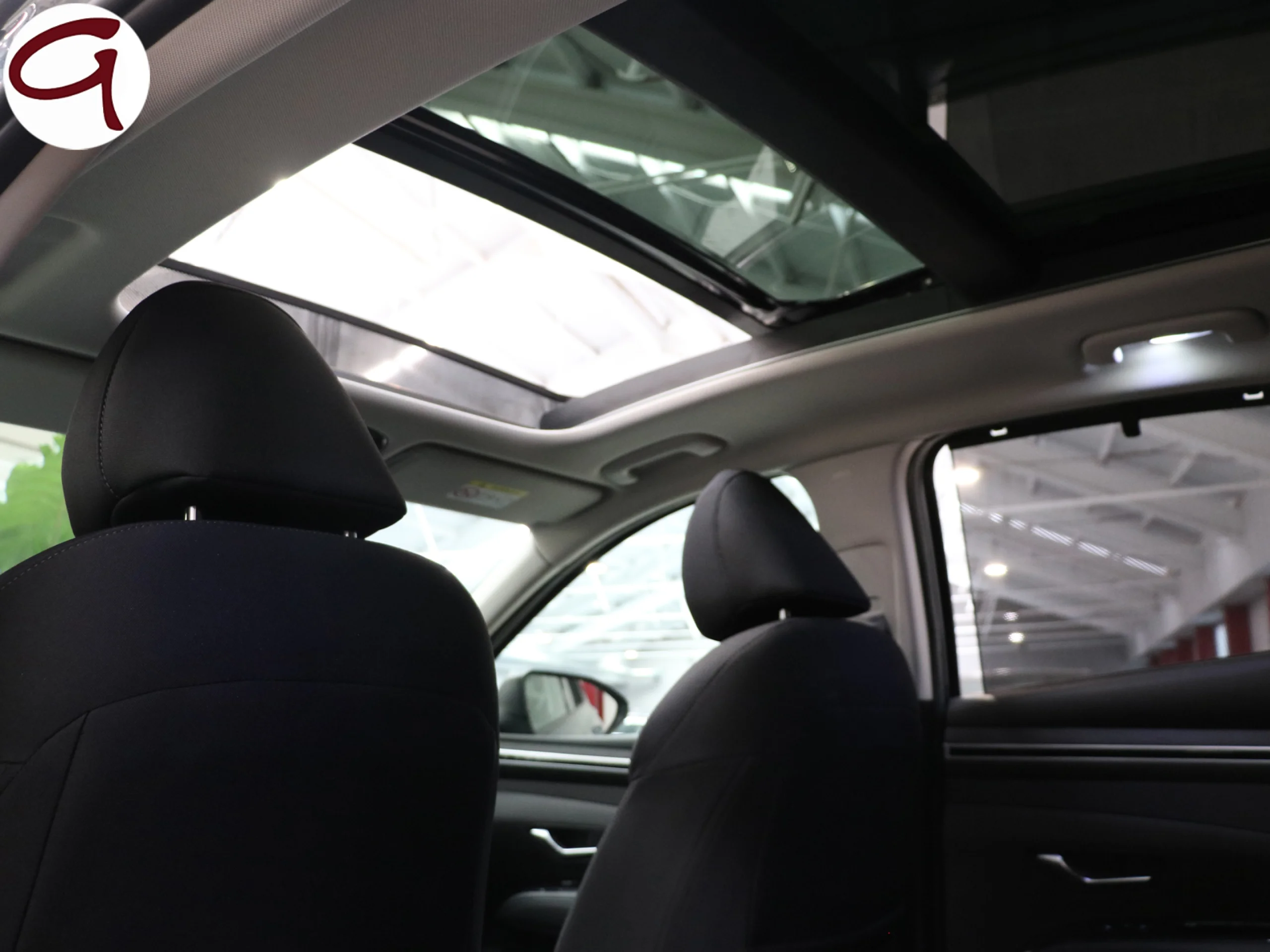 Hyundai Tucson 1.6 TGDI PHEV Tecno Sky 4x4 Auto 195 kW (265 CV) - Foto 9