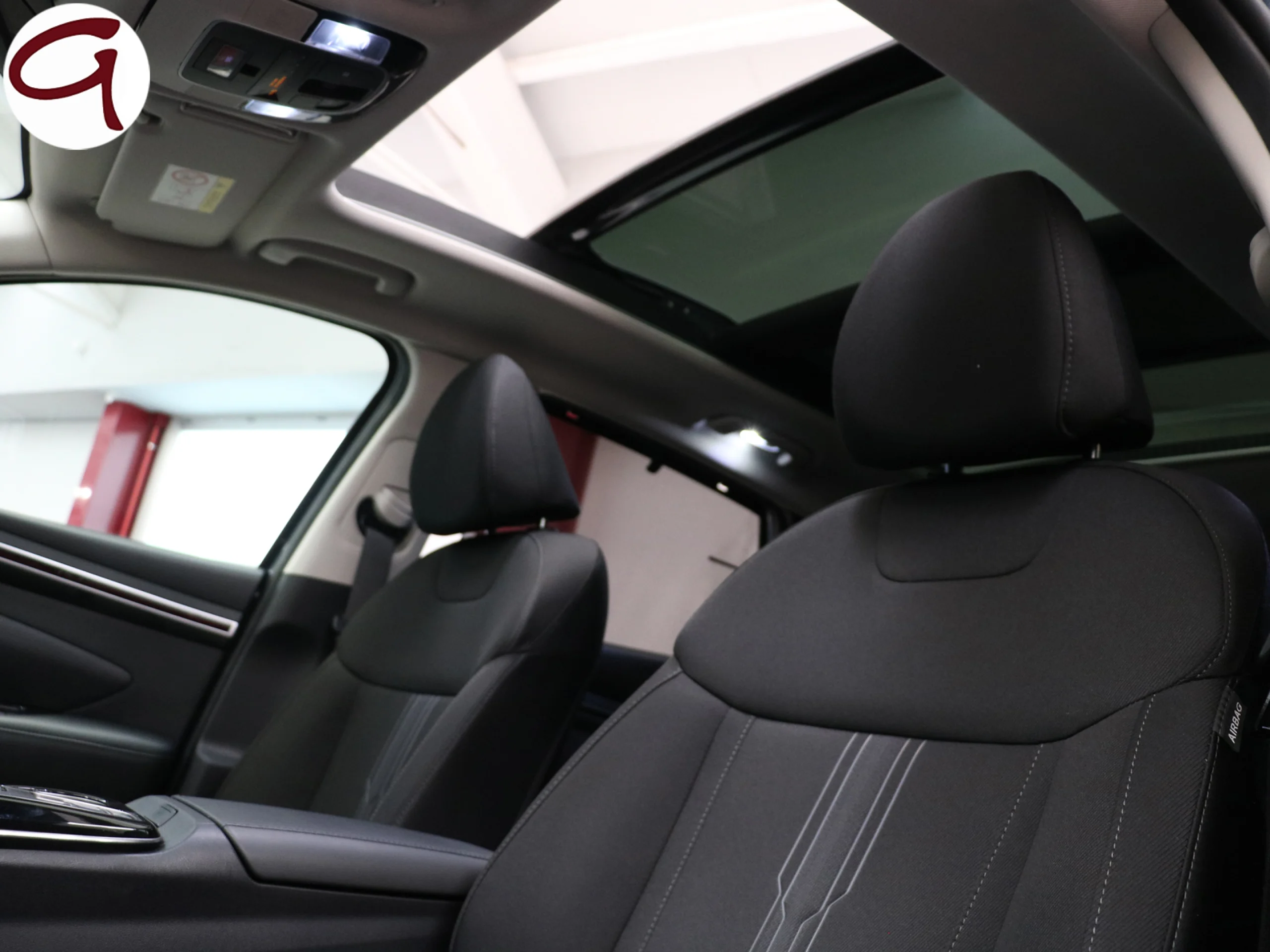 Hyundai Tucson 1.6 TGDI PHEV Tecno Sky 4x4 Auto 195 kW (265 CV) - Foto 8