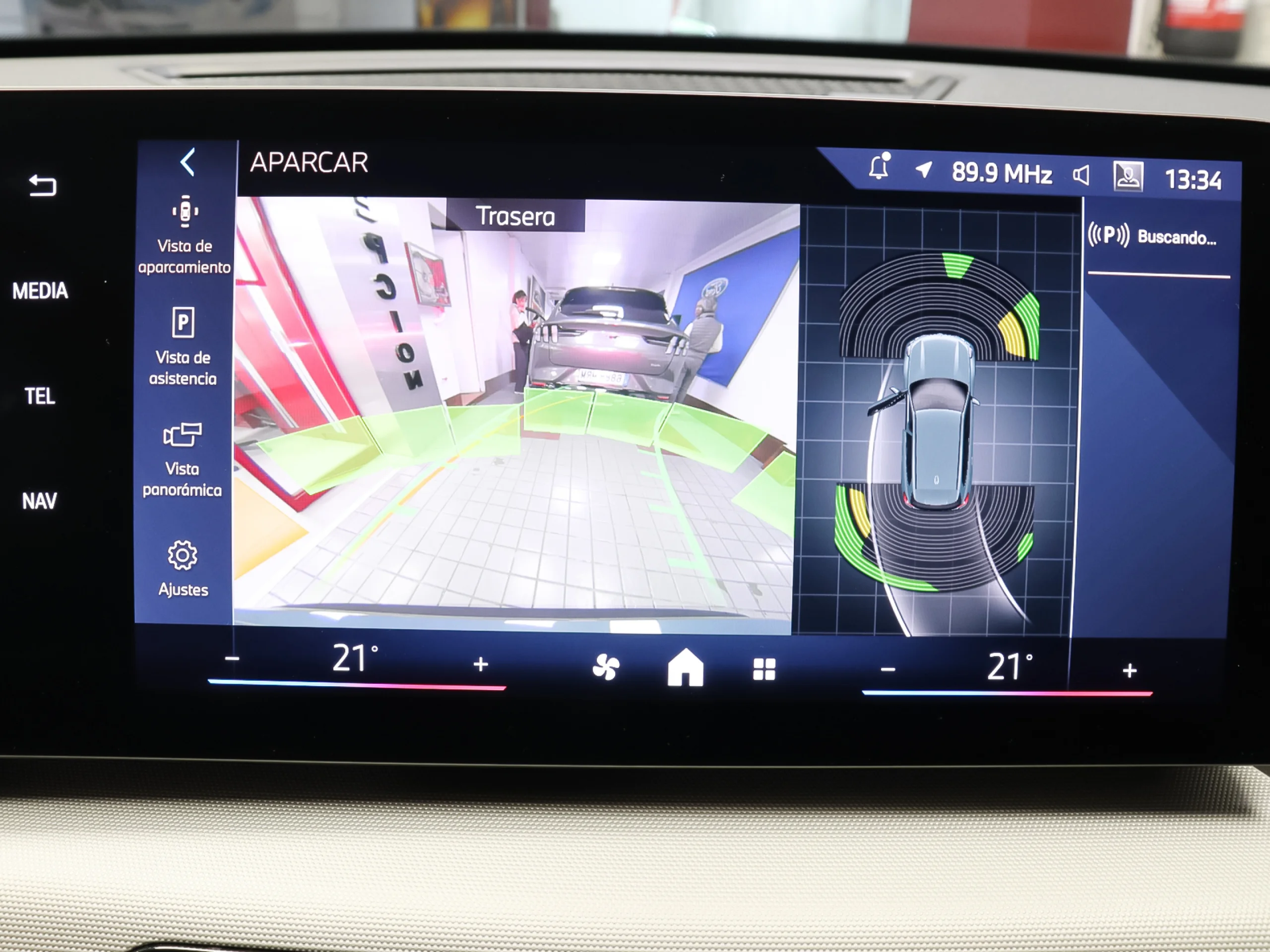 BMW IX1 eDrive20 150 kW (204 CV) - Foto 20