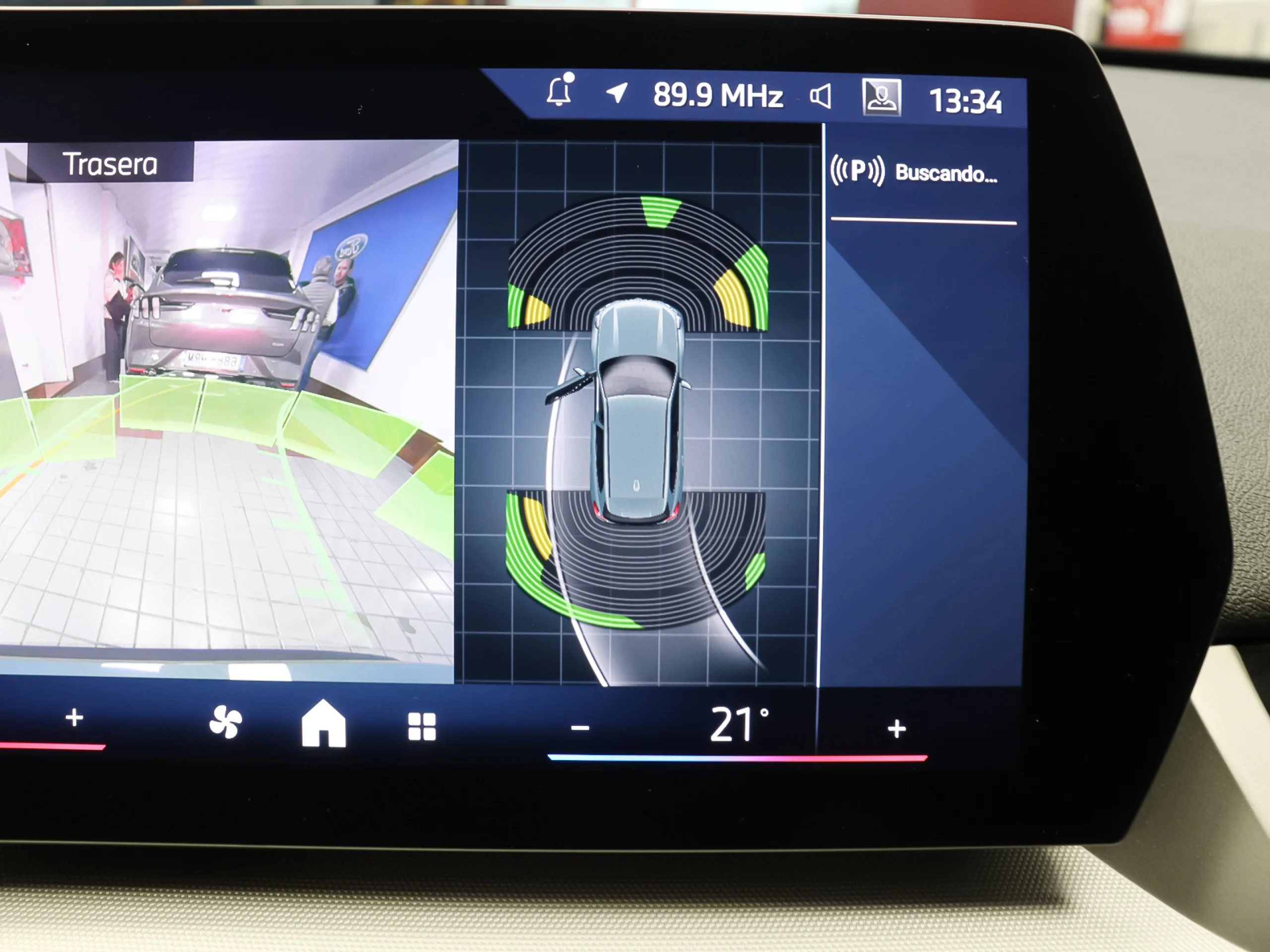 BMW IX1 eDrive20 150 kW (204 CV) - Foto 21