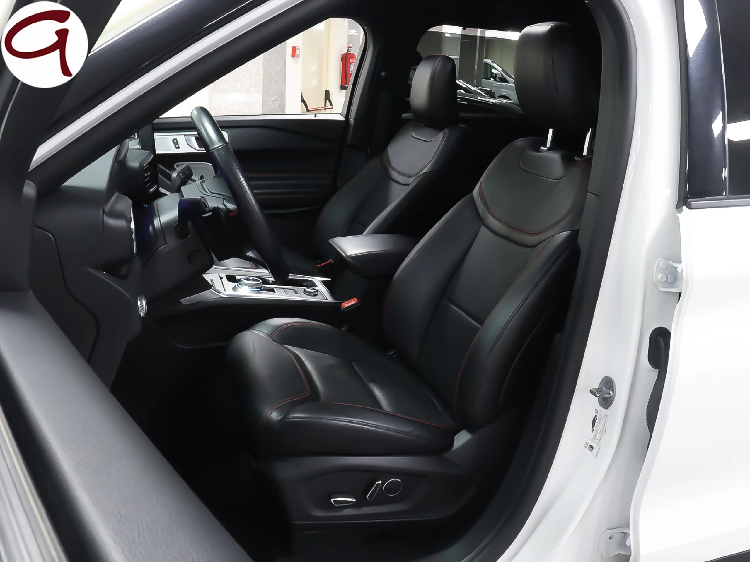 Ford Explorer 3.0 PHEV ST Line AWD 336 kW (457 CV) - Foto 6