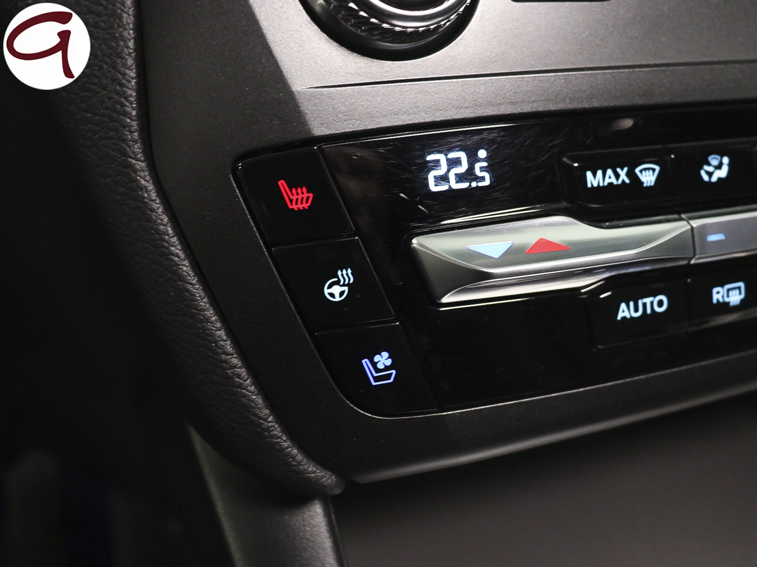 Ford Explorer 3.0 PHEV ST Line AWD 336 kW (457 CV) - Foto 15