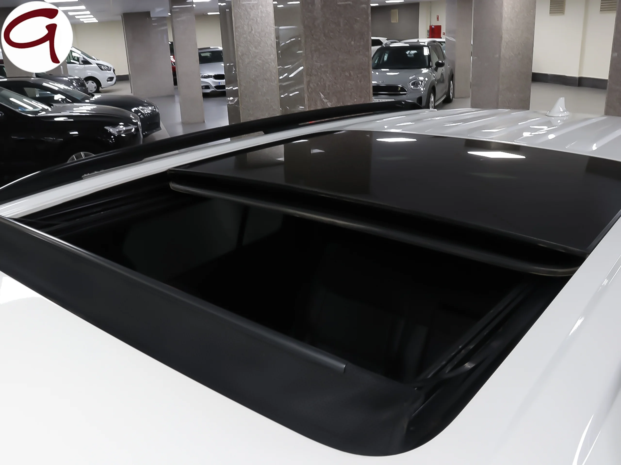 Ford Explorer 3.0 PHEV ST Line AWD 336 kW (457 CV) - Foto 10